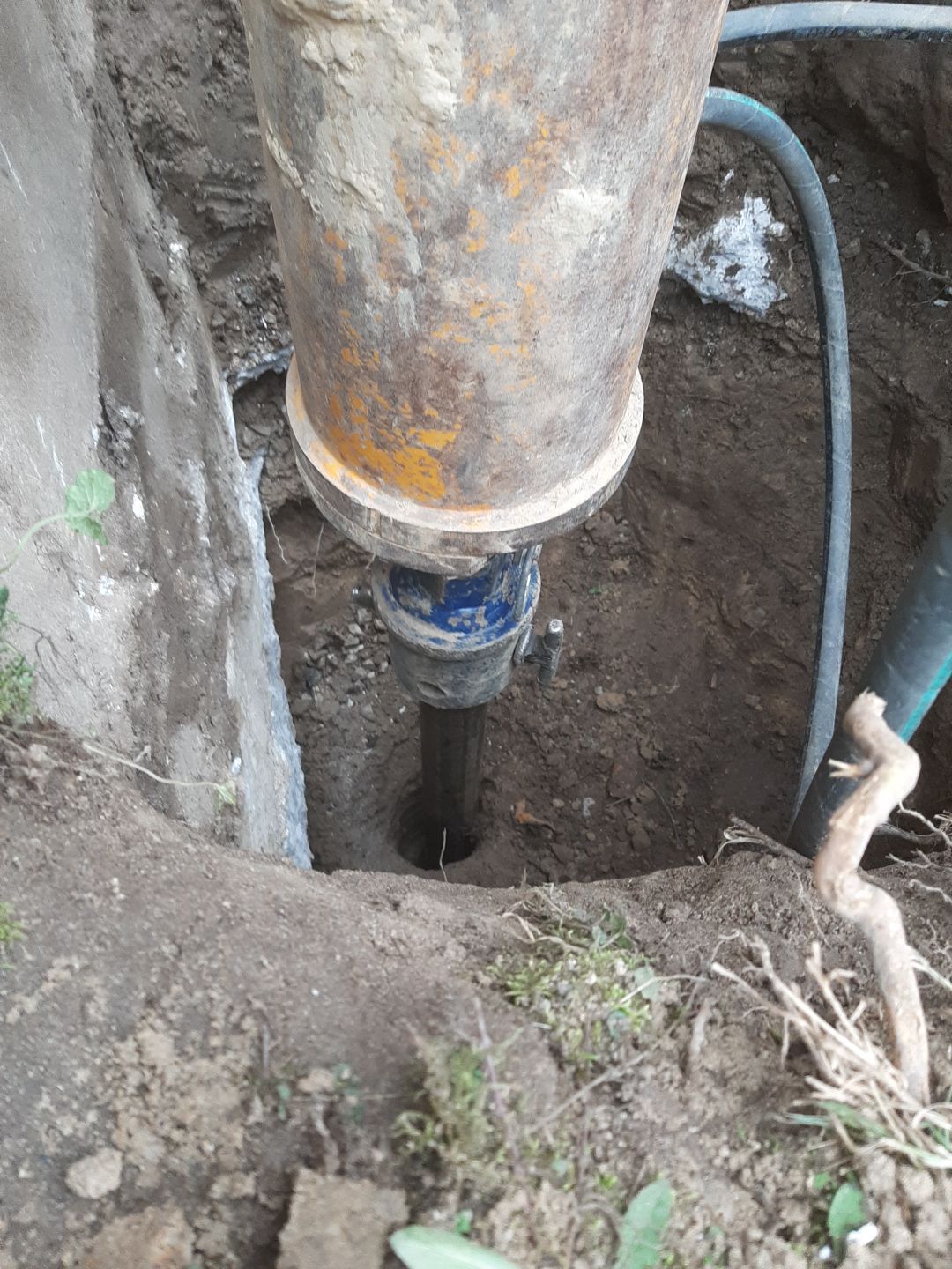 Helical Piers and Wall Crack Injections by Toledo Basement Repair