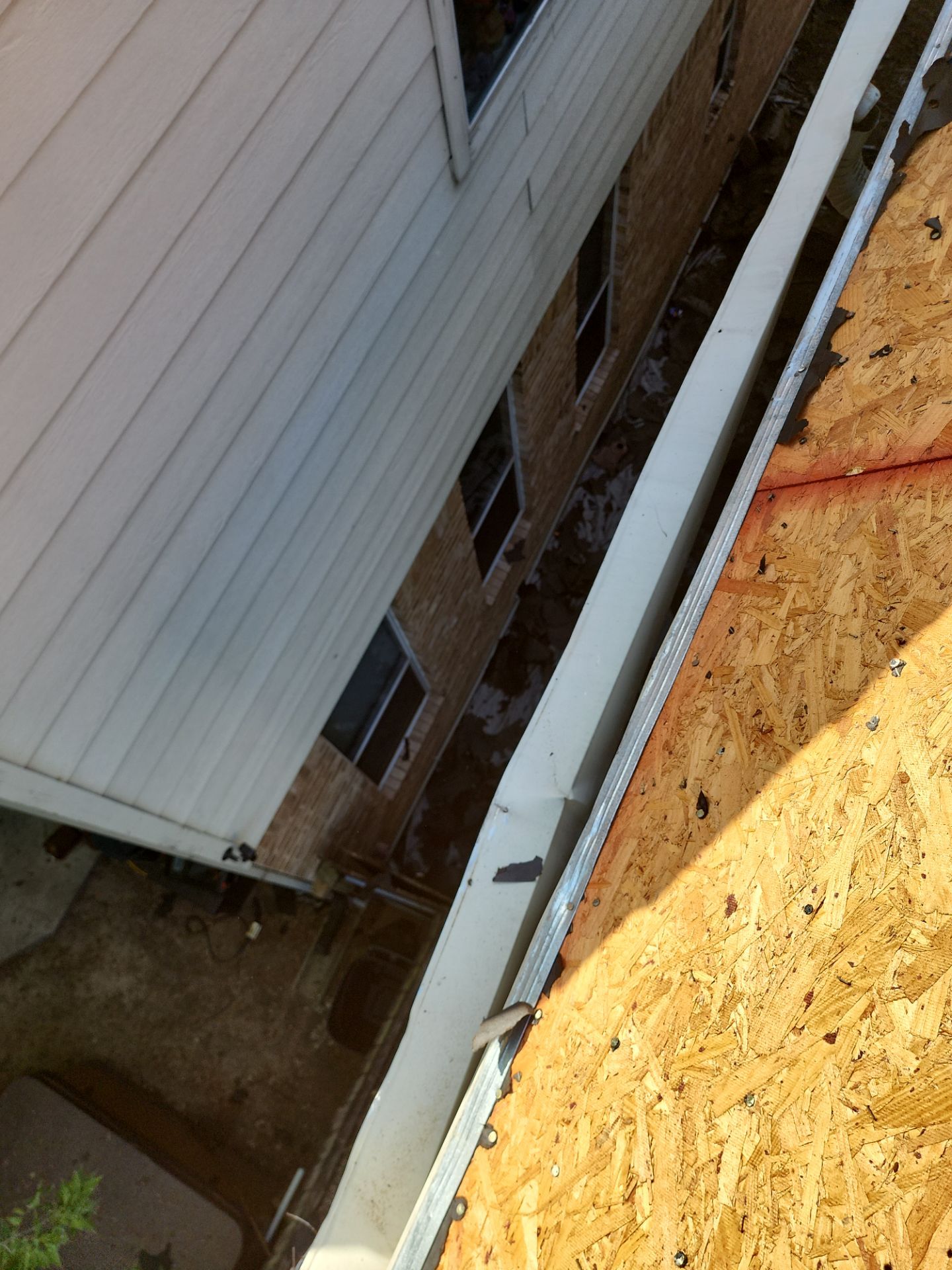 Residential Roofing Installation using Owen's Corning Duration (Lifetime) Shingles by Roof Repair Company