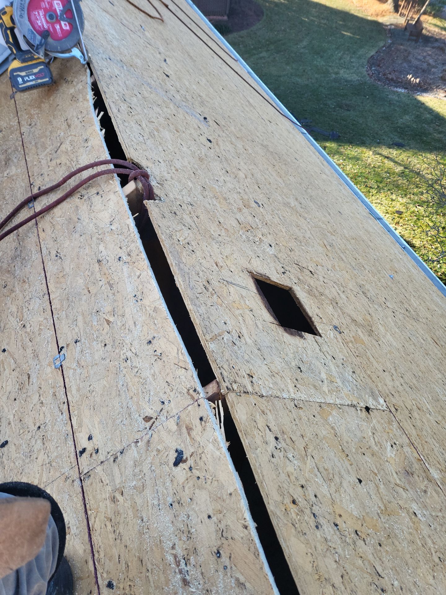 Atlas Pinnacle Pristine, Color: Black Shadow, Drip Edge, Color: Black by Eagle Eye Roofing