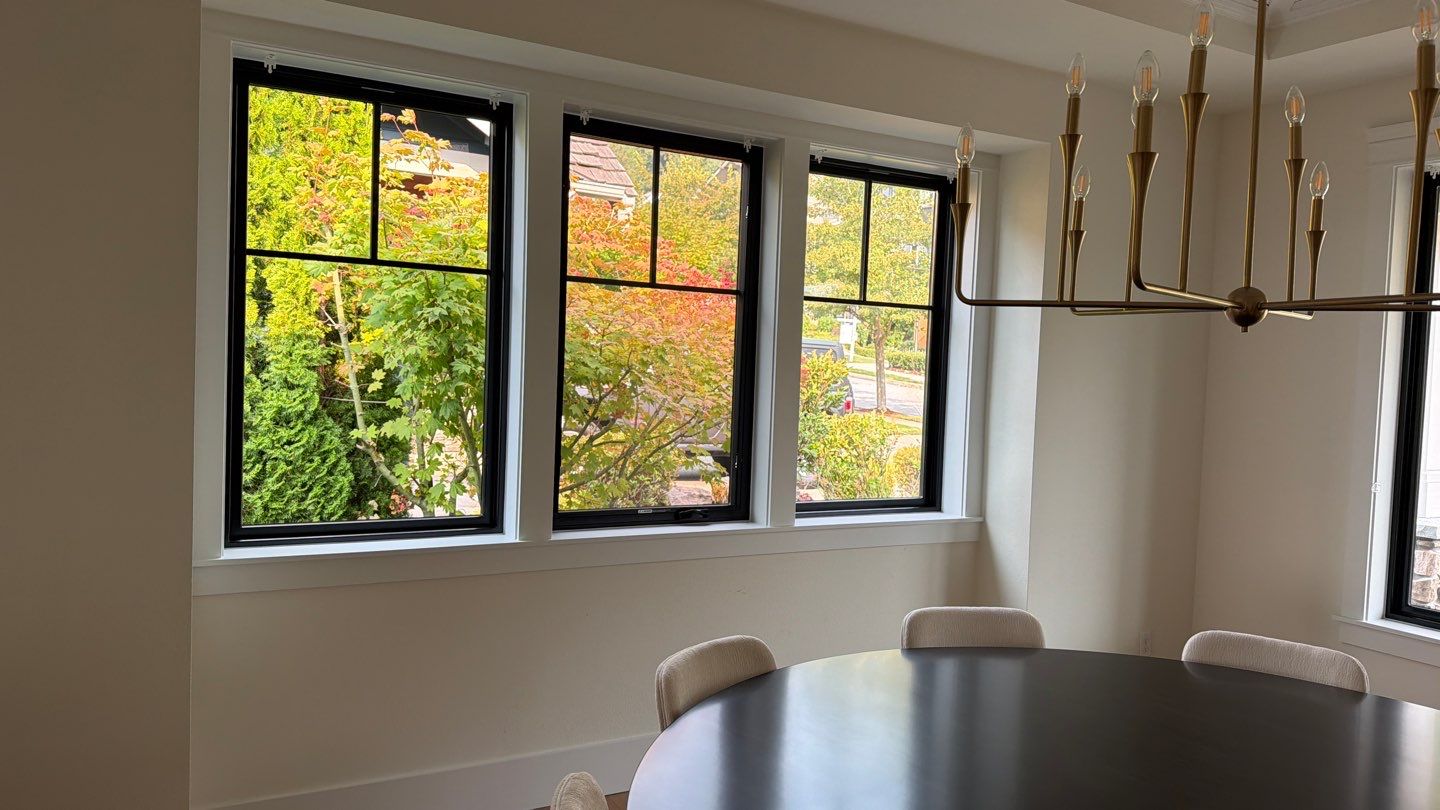 Custom Andersen 100 Series Window and Entry Door Installation in Issaquah by Emerald City Energy 