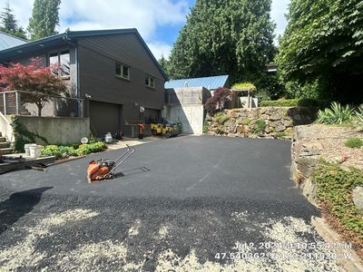 Jacquelyn | Asphalt Driveway