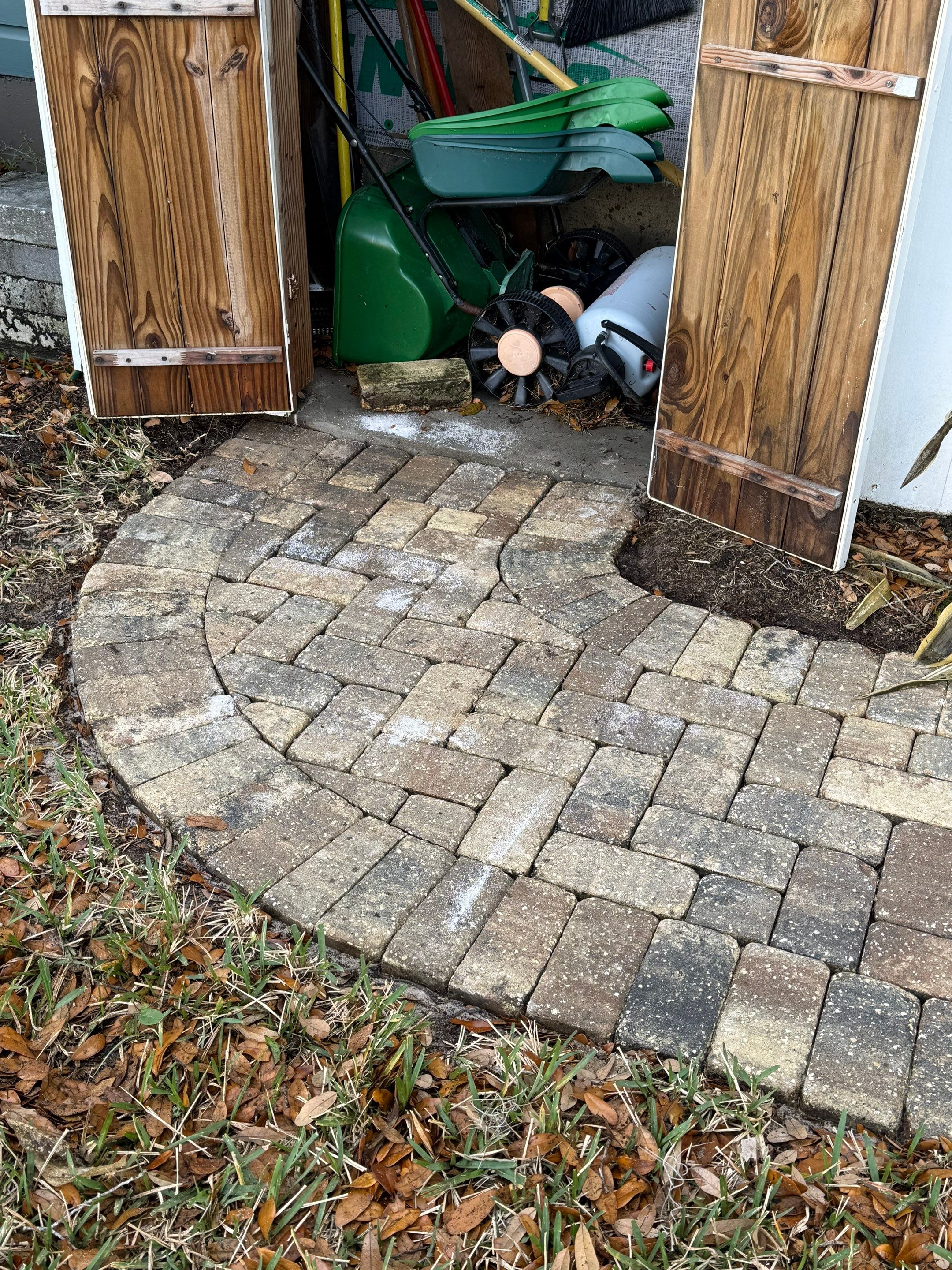 Comprehensive Paver Sealing and Hardscape Restoration in Ocala by Infinite Exteriors LLC