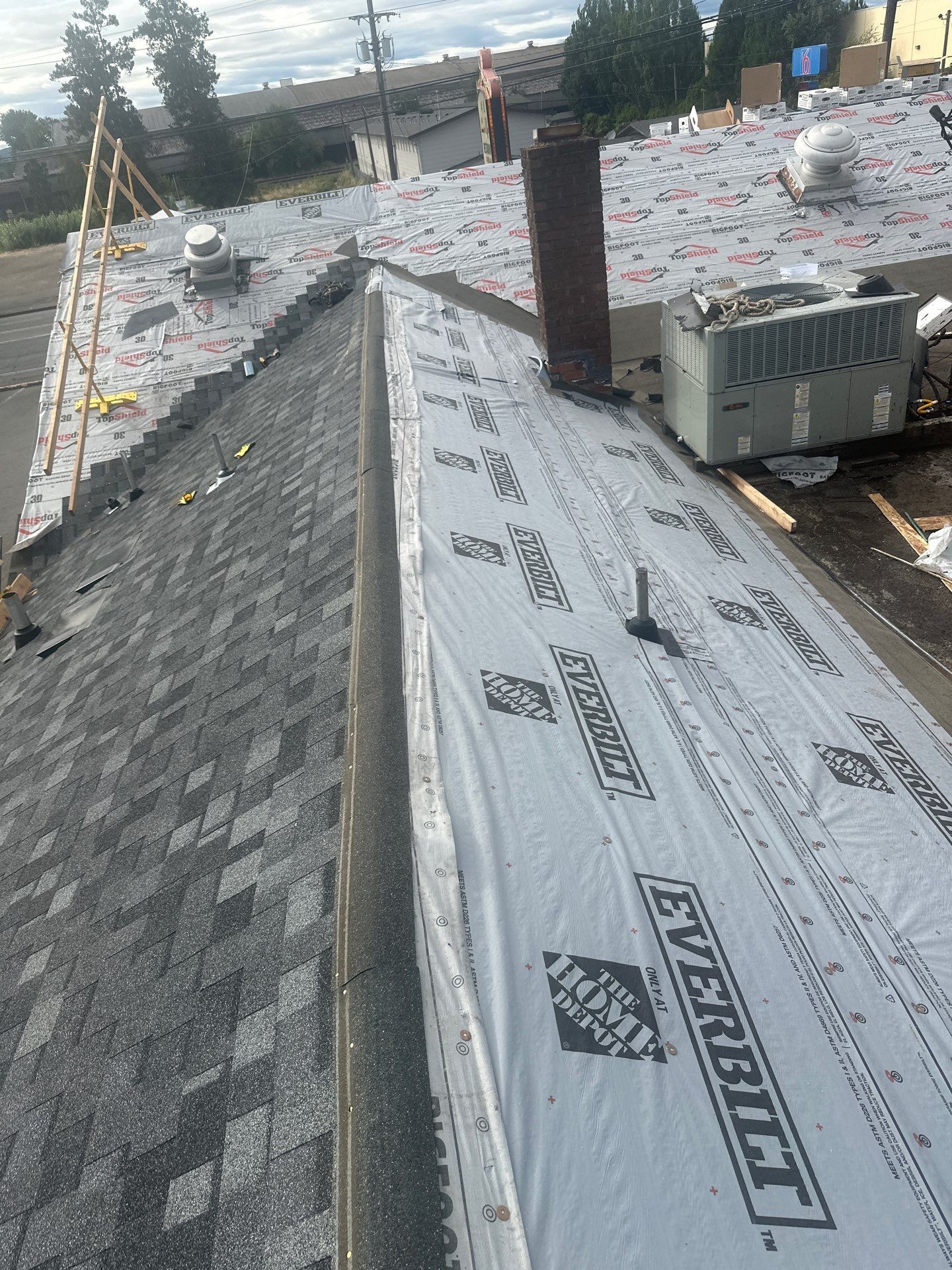 Lum Yun Salem Oregon Commercial Roof Replacement  by Orezona Building & Roofing Company, Inc.