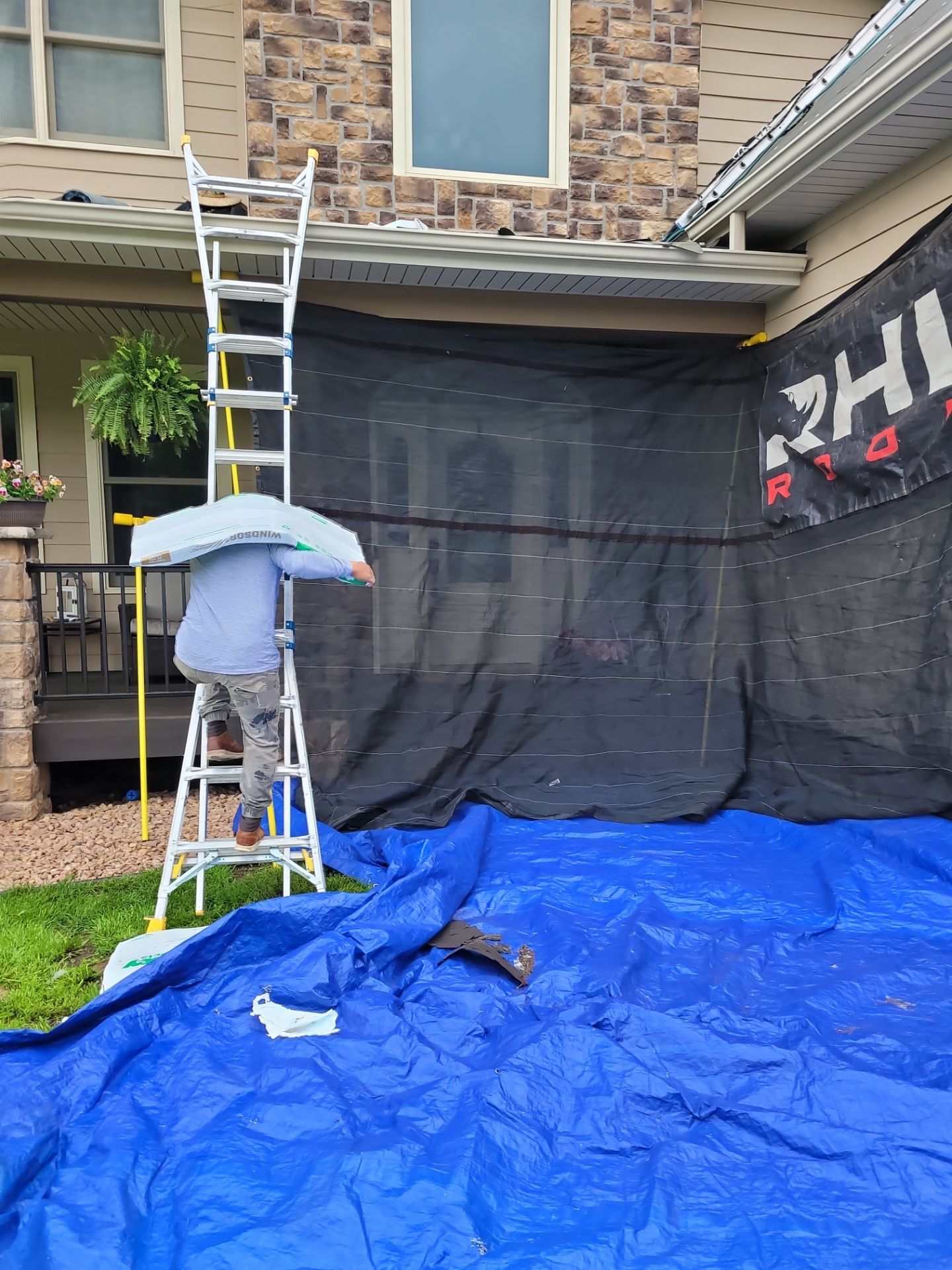 Windsor Designer Shingles  by Rhino Roofing LLC