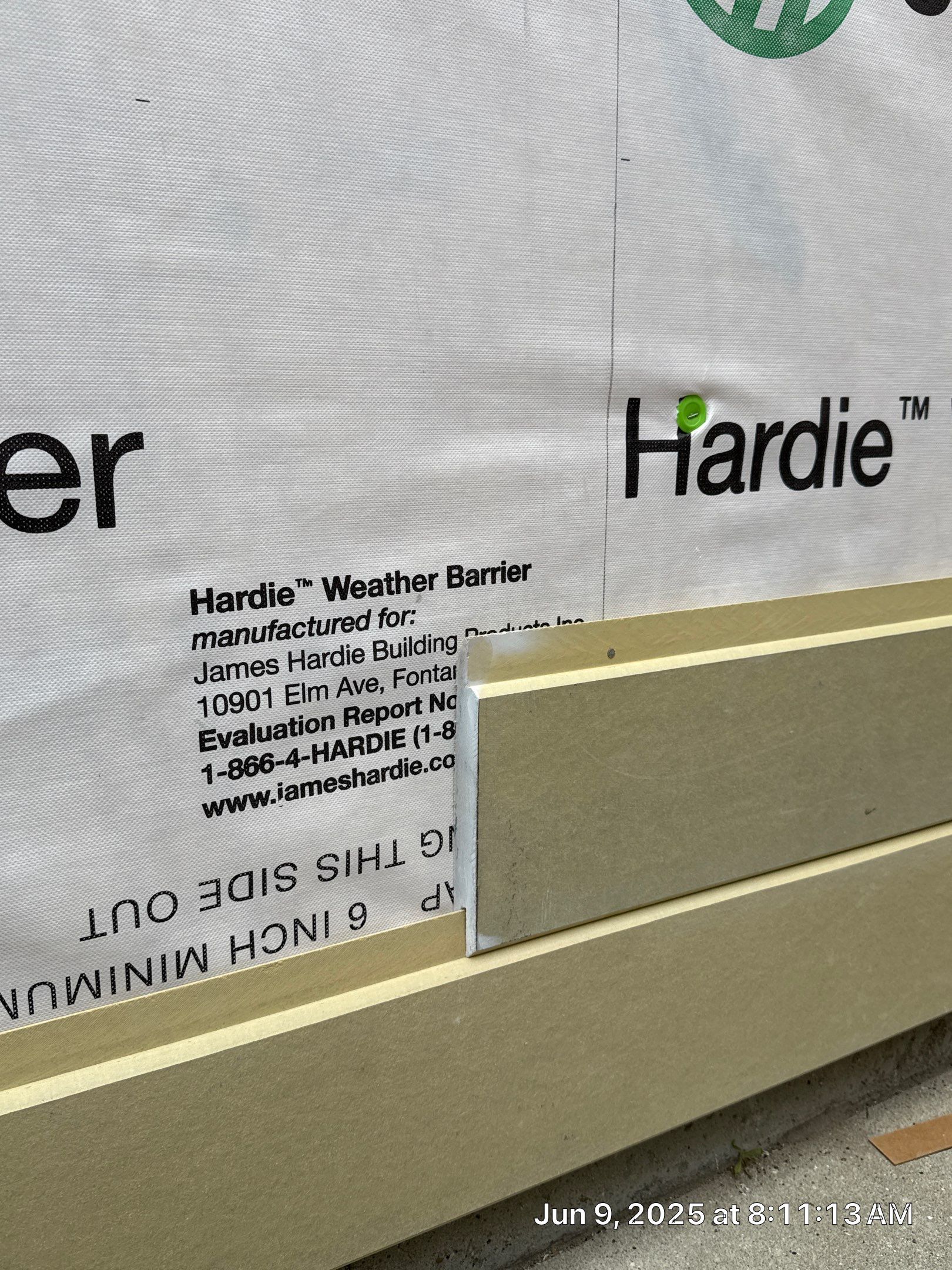 James Hardie prime V-grove by New Era Siding Inc 