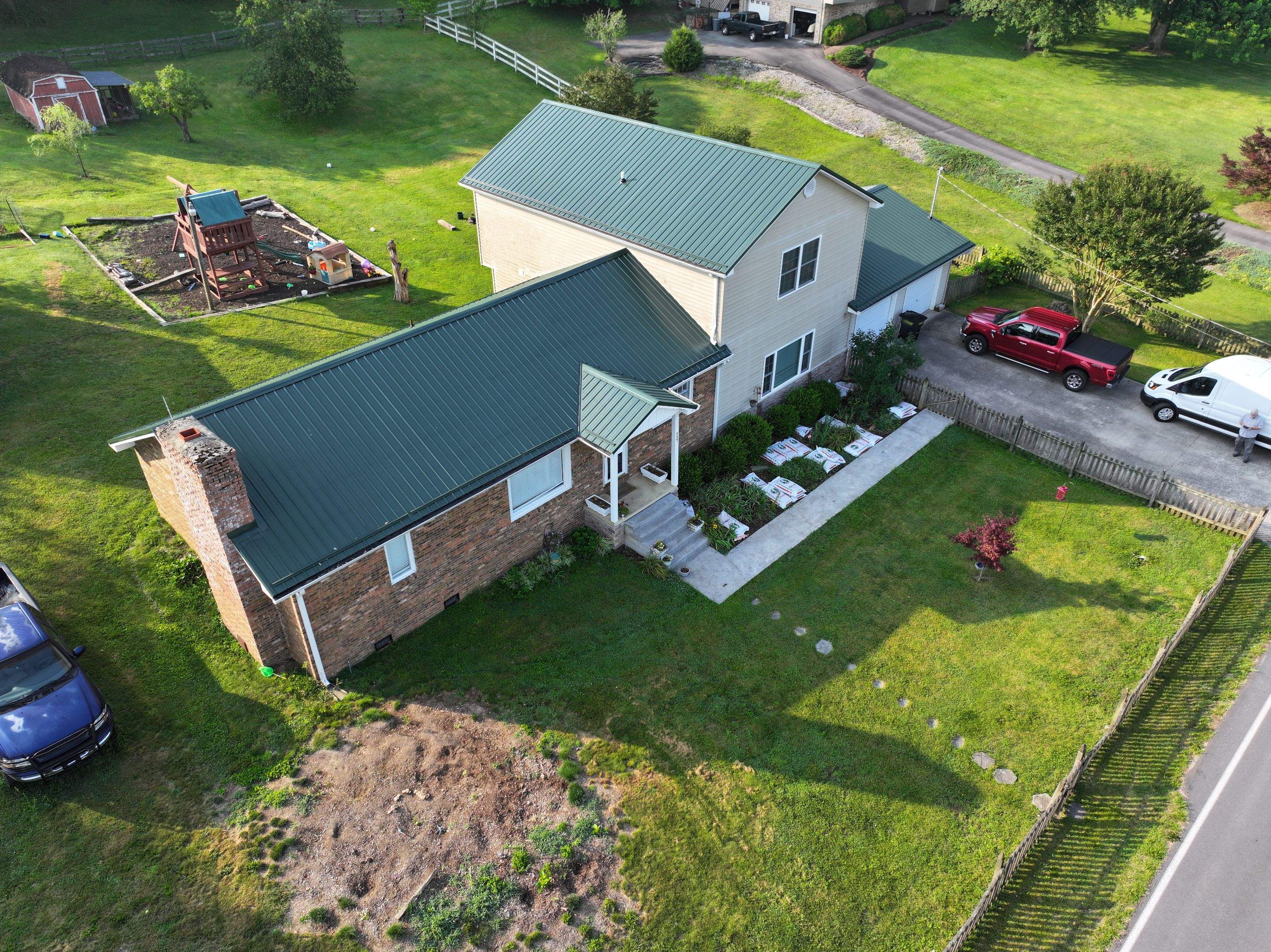 Vinson Residence by Omnia Roofing