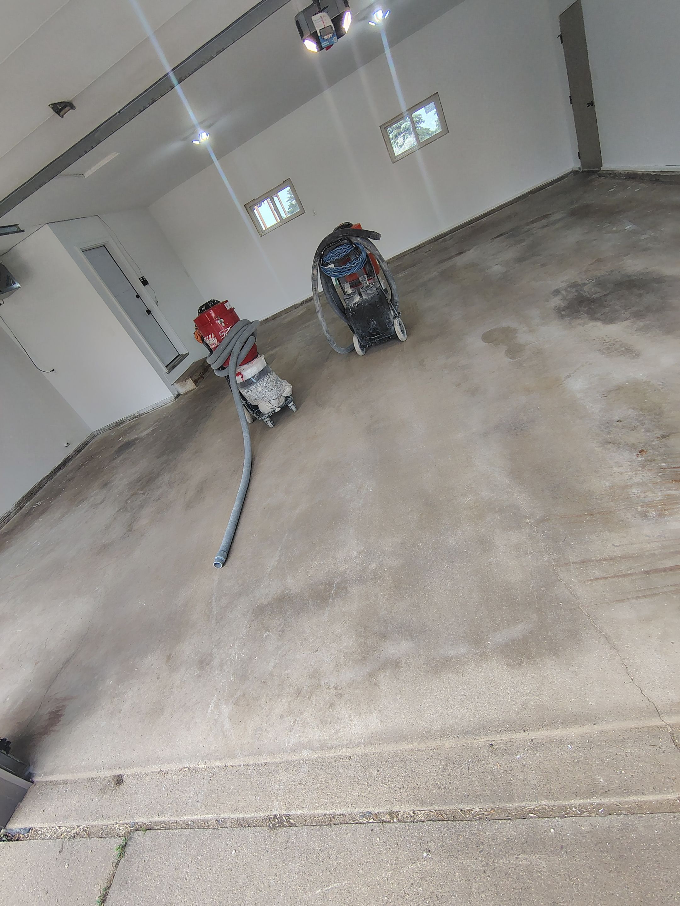 Hartford Garage Concrete Coating With Orbit Flake Finish by Select Painting, Coatings & Garage Cabinets