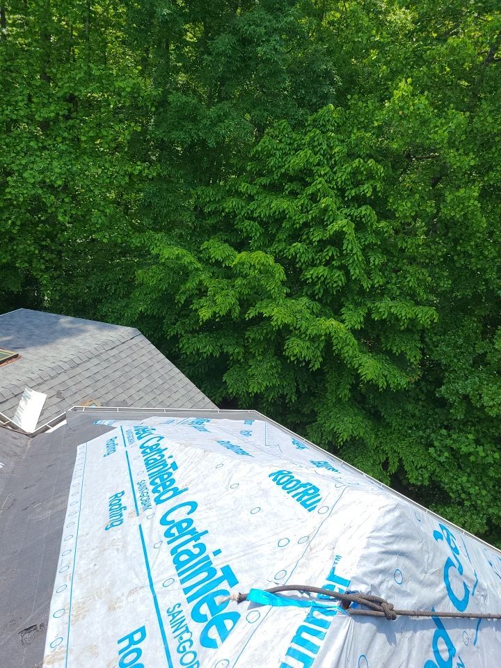 Clifton - CertainTeed Landmark Charcoal Black by RM Banning, Inc.