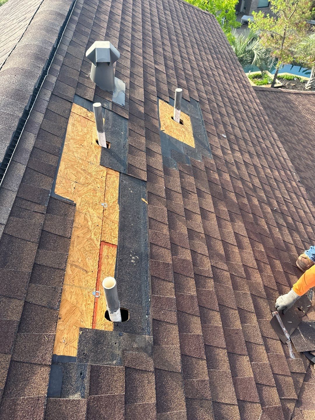 Hail Damage using Owen's Corning Duration (Lifetime) Shingles by Roof Repair Company