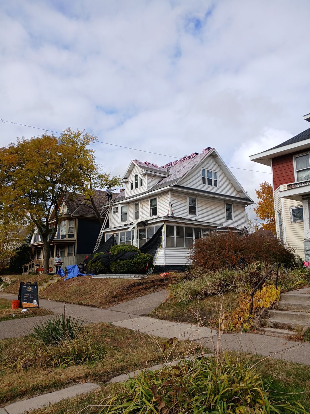Foreclosure Full Renovation – Complete Property Transformation by Johnny Five Construction 