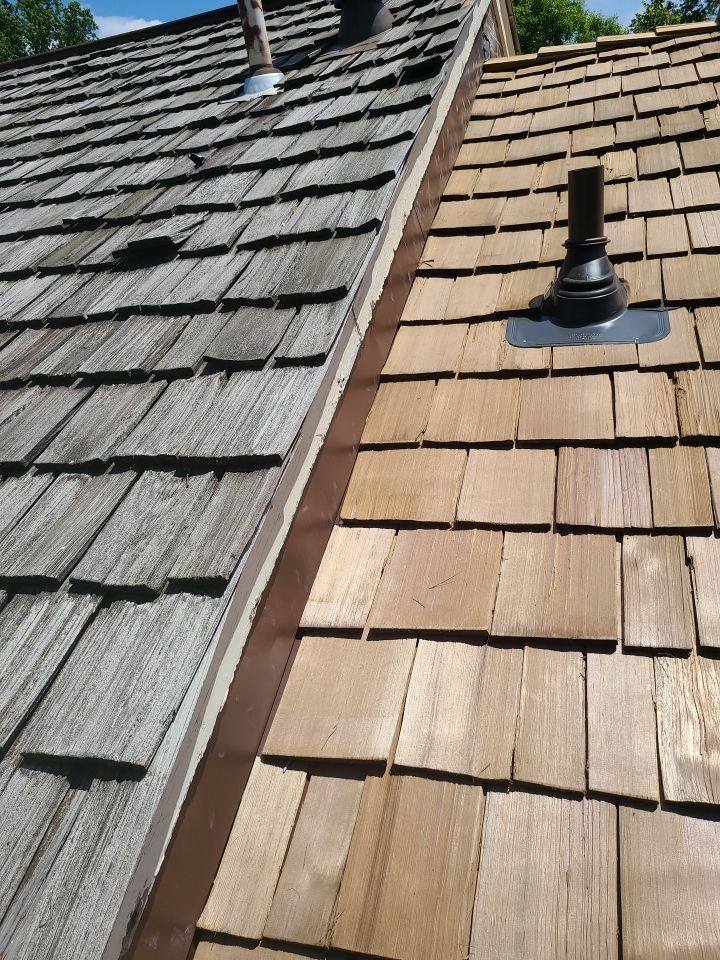 Falls Church - 18" Perfection CCA Shakes in Western Red Cedar by RM Banning, Inc.