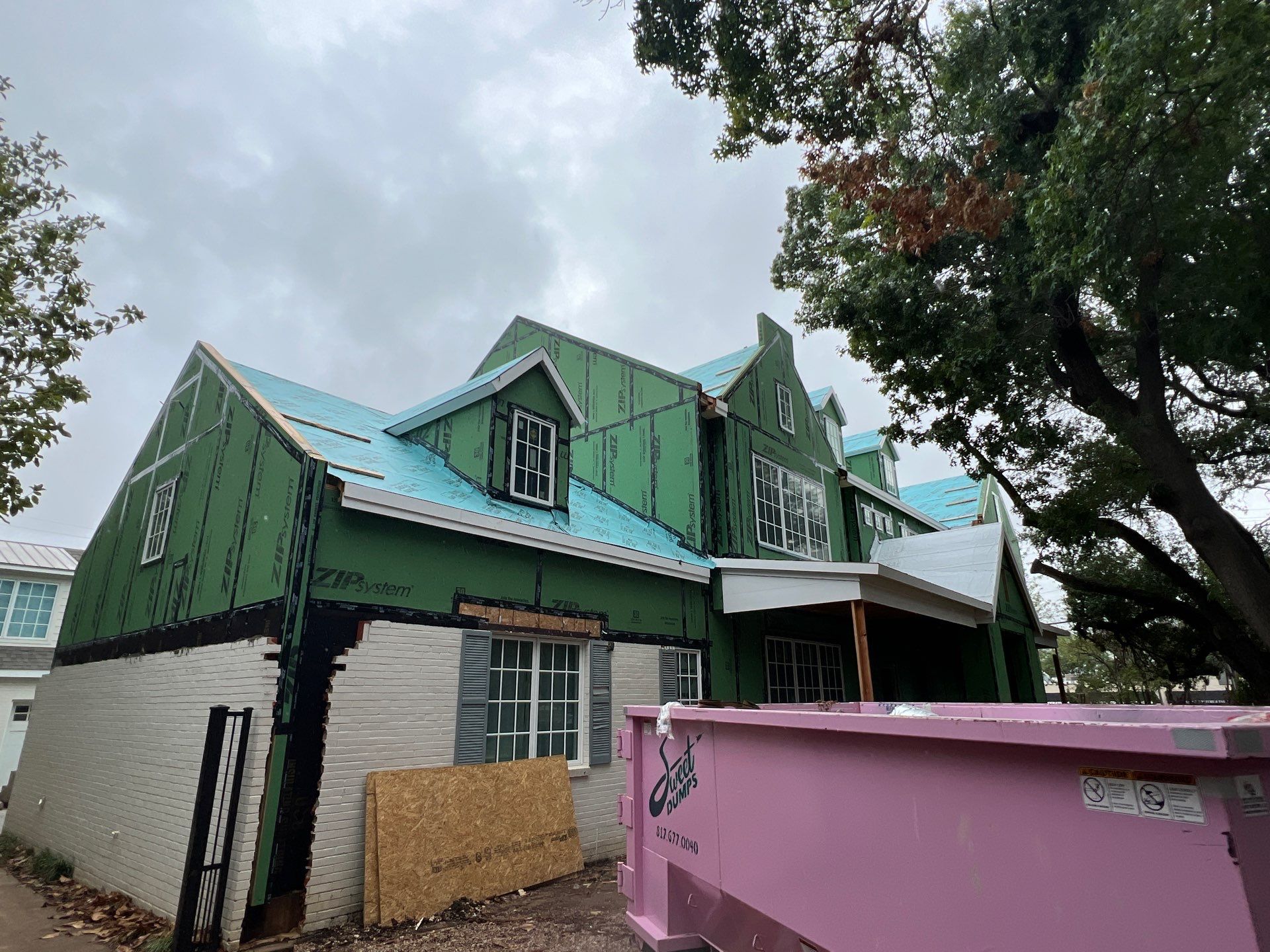 Residential Roofing Installation using DaVinci Multi Width Shake by Harvey Roofing & Construction