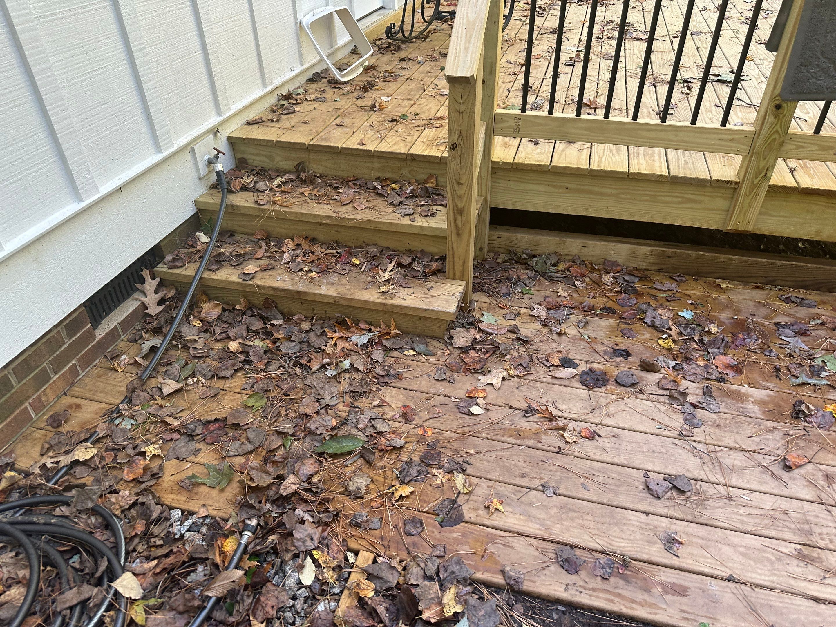 Wood Deck using Wood Sealant by DuraSeal