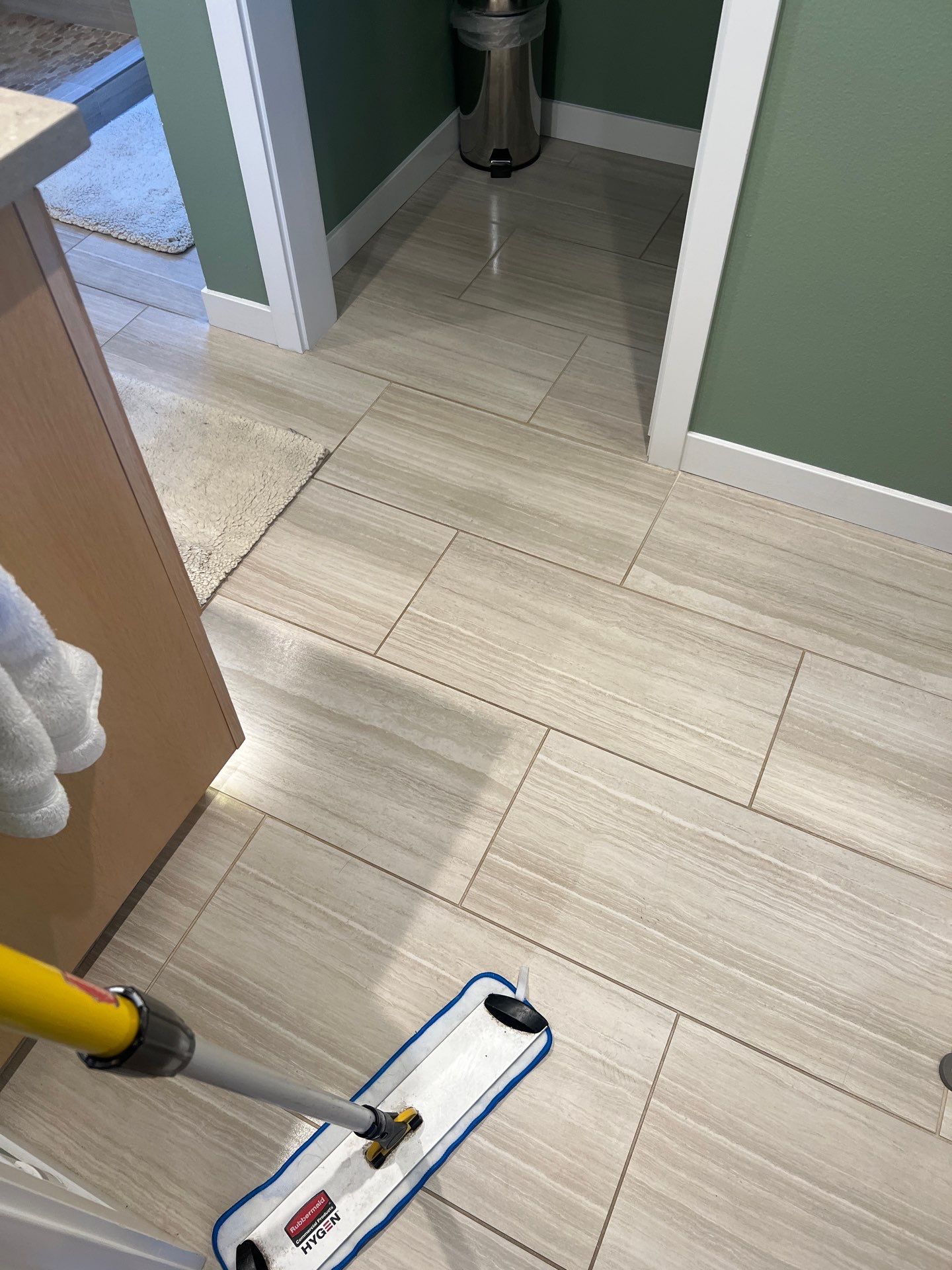 Maid Service in Lake Oswego by Cloud 9 Professional Cleaning Services