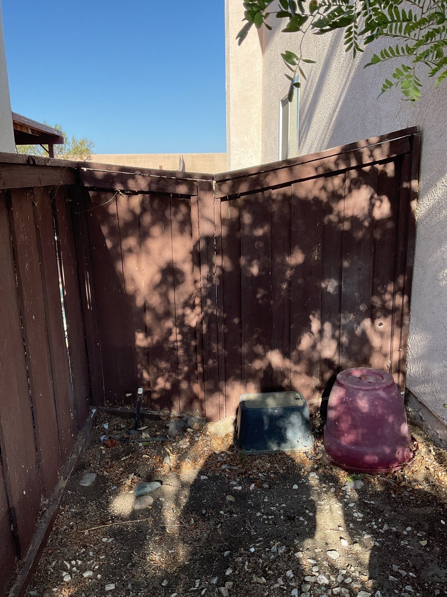 Fence Installation using Vinyl by Fence Guys Inc.