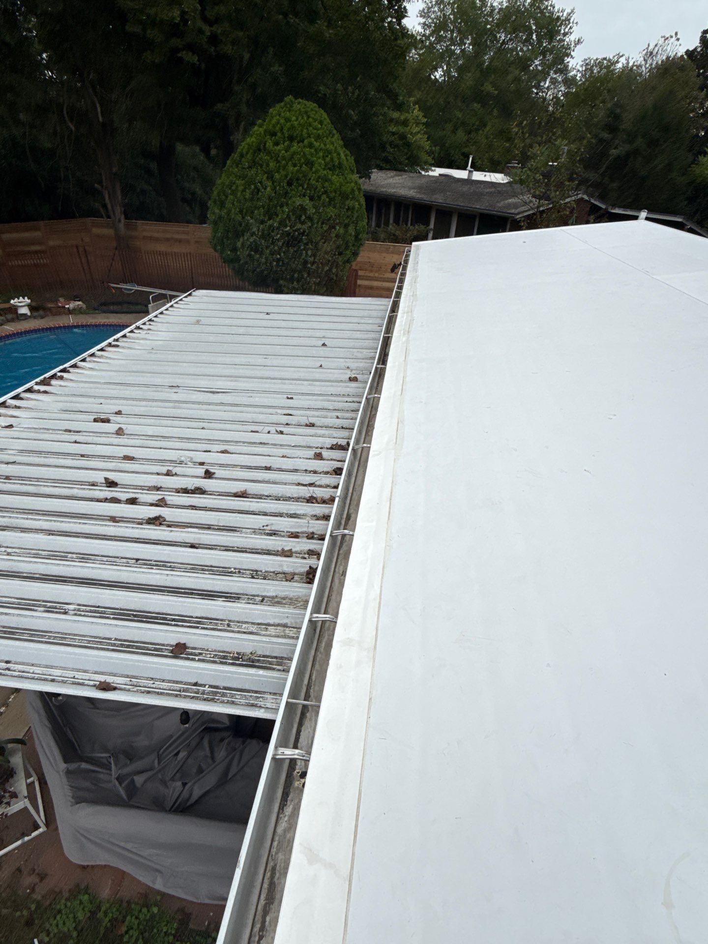 Falls Church :  TPO by RM Banning, Inc.