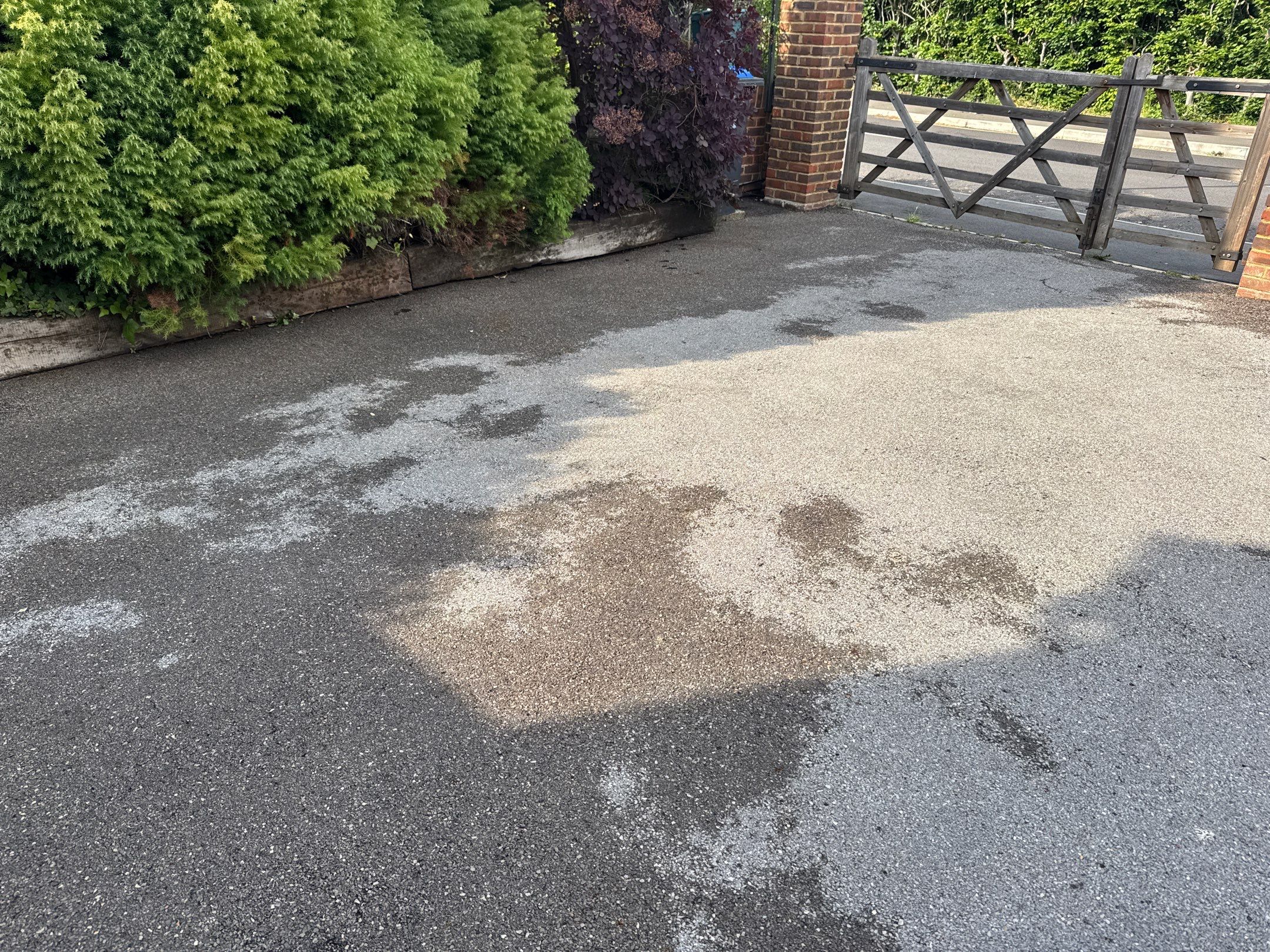 Tarmac Driveway Clean using Flat Surface Cleaner by Ges Exterior Cleaning ltd