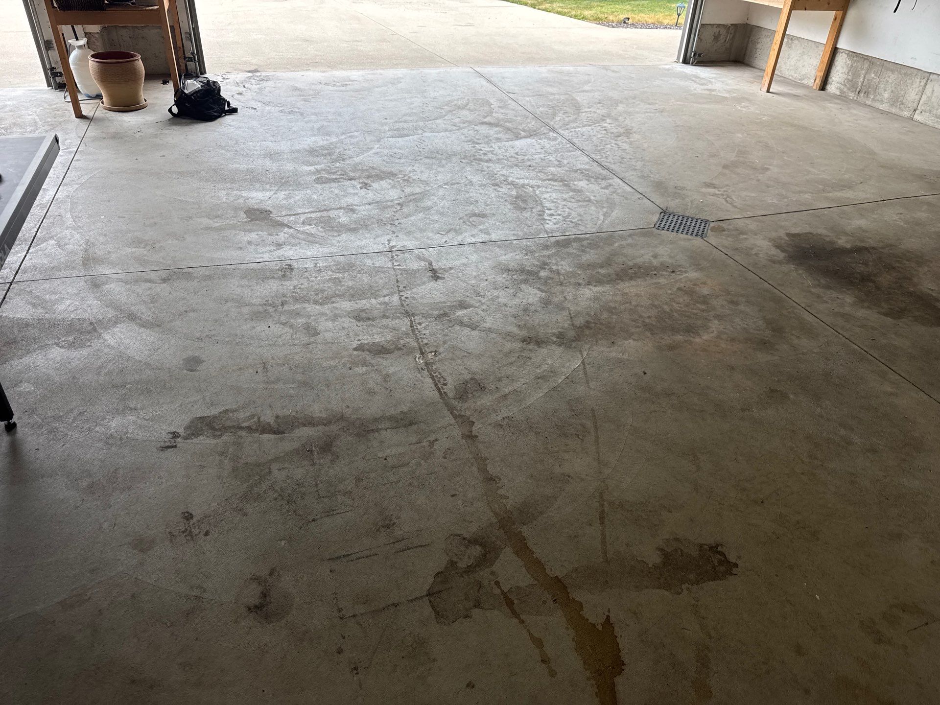 Custom Tidal Wave Epoxy Flake Floor Installation in Norton Shores. by Gordon Painting