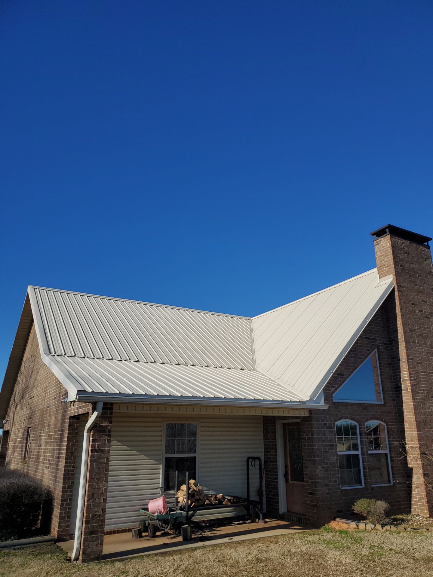 Residential Metal Roof Replacement using Reed's Metals: 26 GA. Colored Residential Metal Panels (Ivory) by Hostetler Roofing