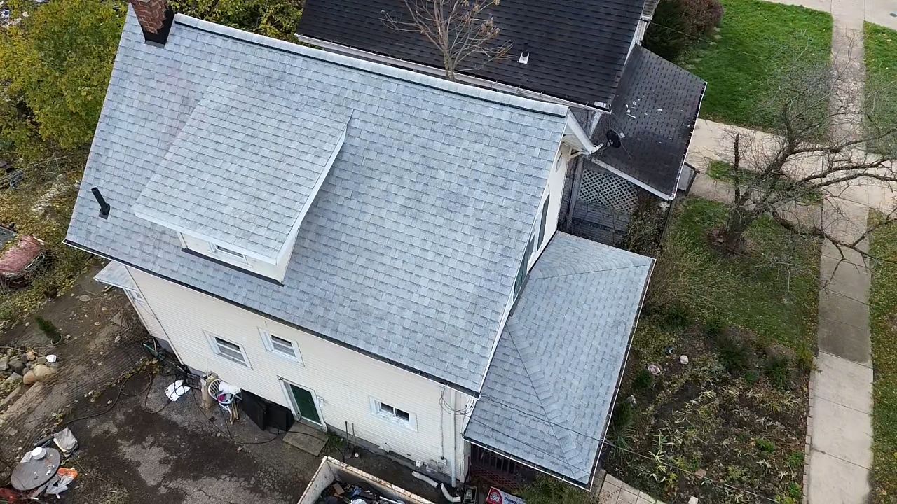 Atlas Pinnacle, Color, Oyster Shell, Drip Edge, Color, White by Eagle Eye Roofing