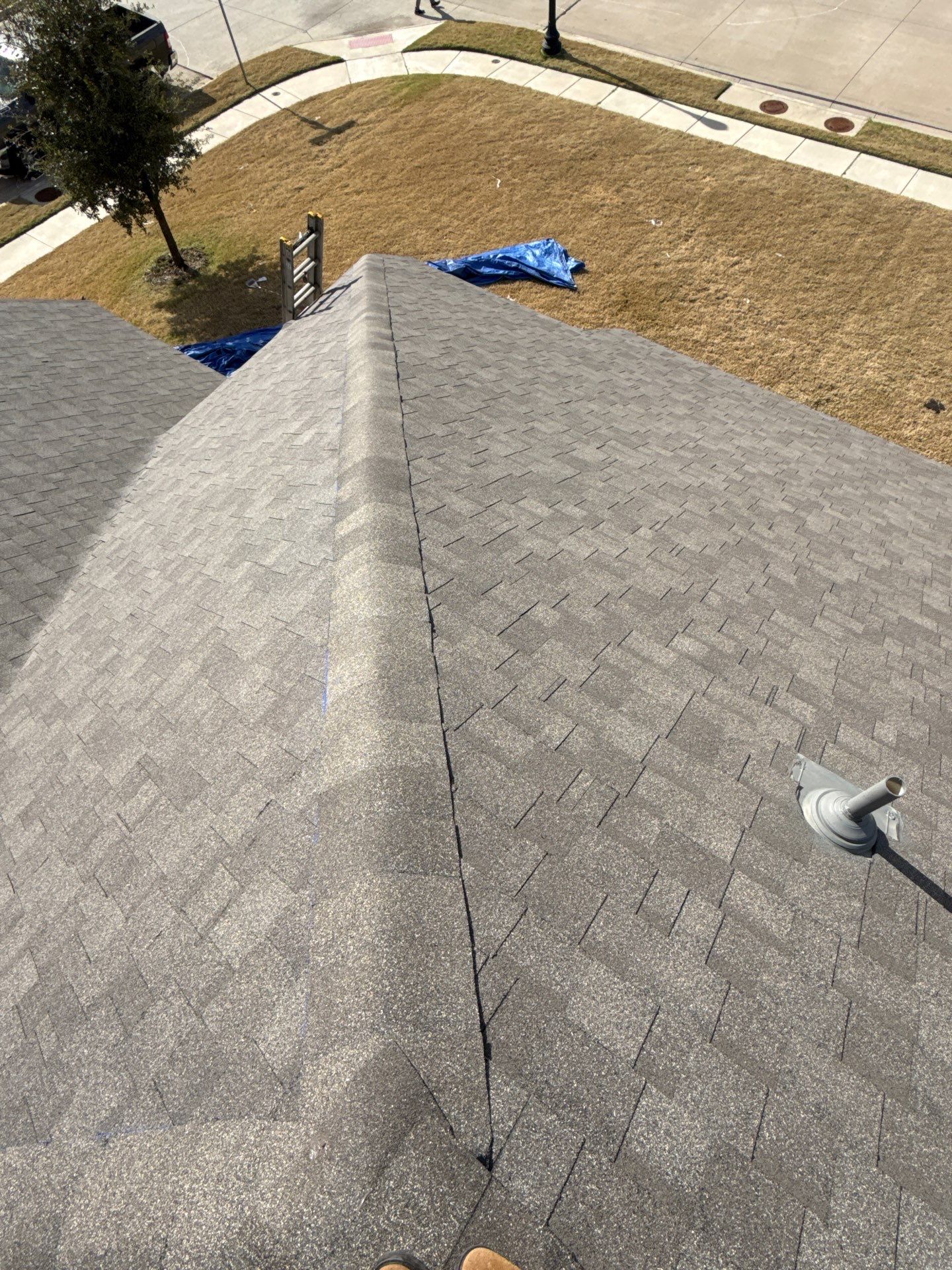 GAF Timberline HDZ - Weathered Wood by Top Sun Roofing