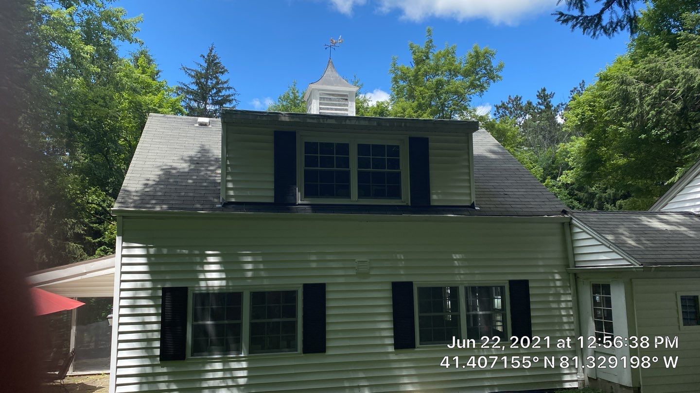 New CertainTeed Presidential Shake Roof with Standing Seam Accents by Runyon & Sons Roofing