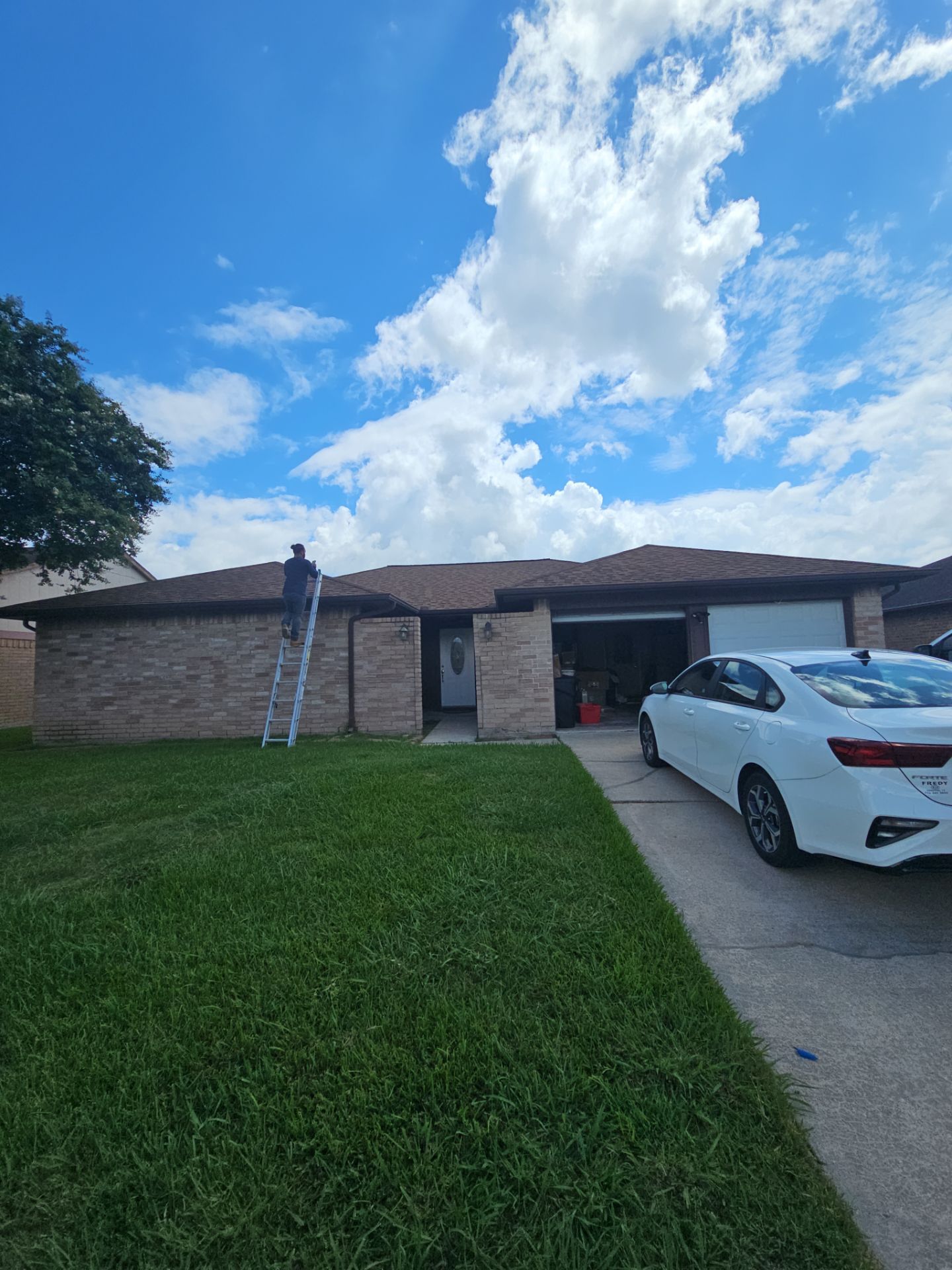 Residential Roofing Repair using Owen's Corning Duration (Lifetime) Shingles by Roof Repair Company