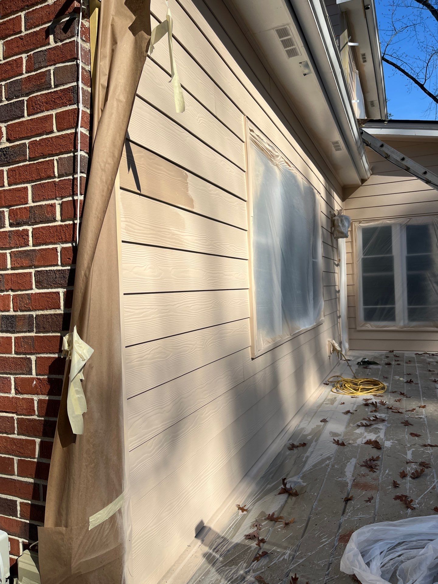 53 Window Replacements with Master 2800 Series Vinyl Replacement Windows and James Hardie Siding Installation by Nelson Exteriors 