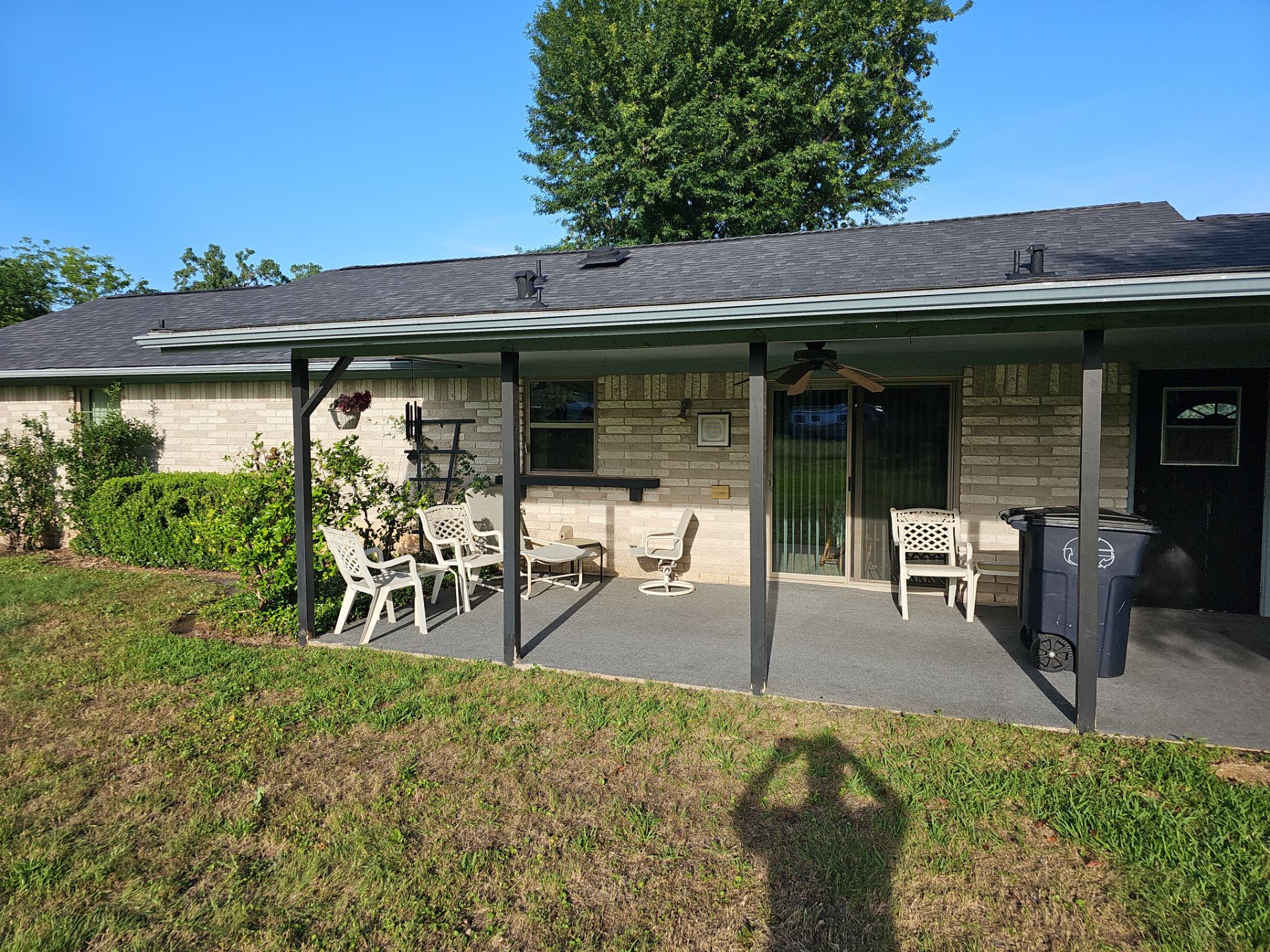 Residential Roofing Installation using Owens Corning Oakridge Onyx Black by DeZign Roofing & Exteriors
