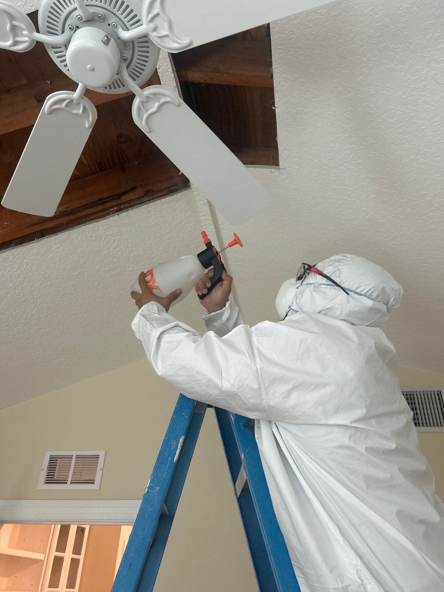 Water Damage Restoration & Repair In Anna Maria, FL by Ampm Restoration Services