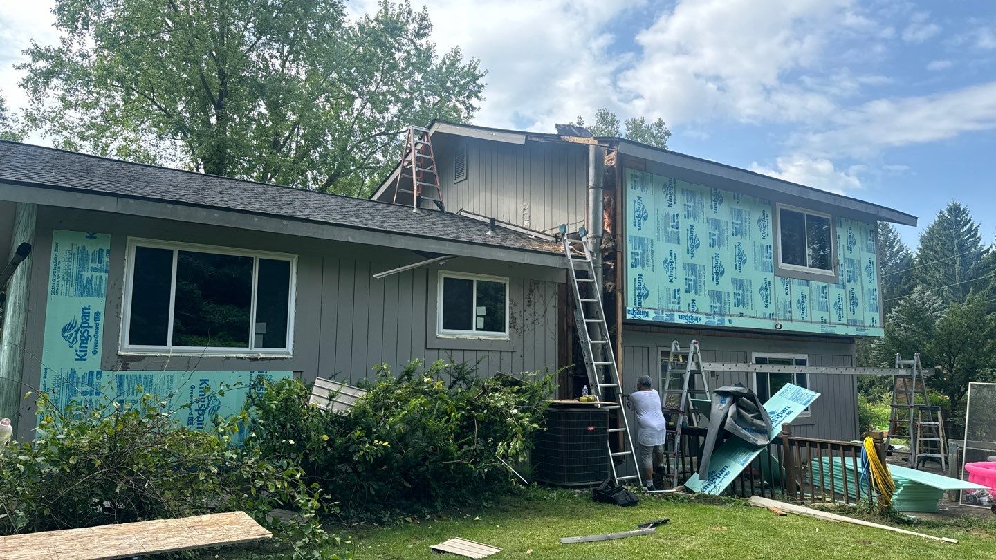 Siding Replacement using Alside D4 1/2" Dutchlap by 180 Contractors