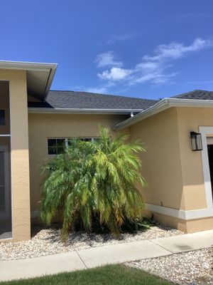 White Seamless Gutters Installation in North Fort Myers FL