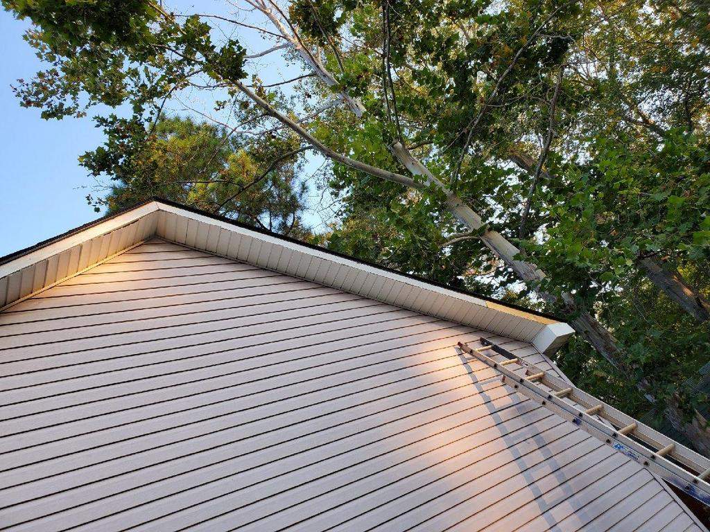 Residential Roofing Installation using Owens Corning Oakridge- Williamsburg Gray by Indigo State Roofing