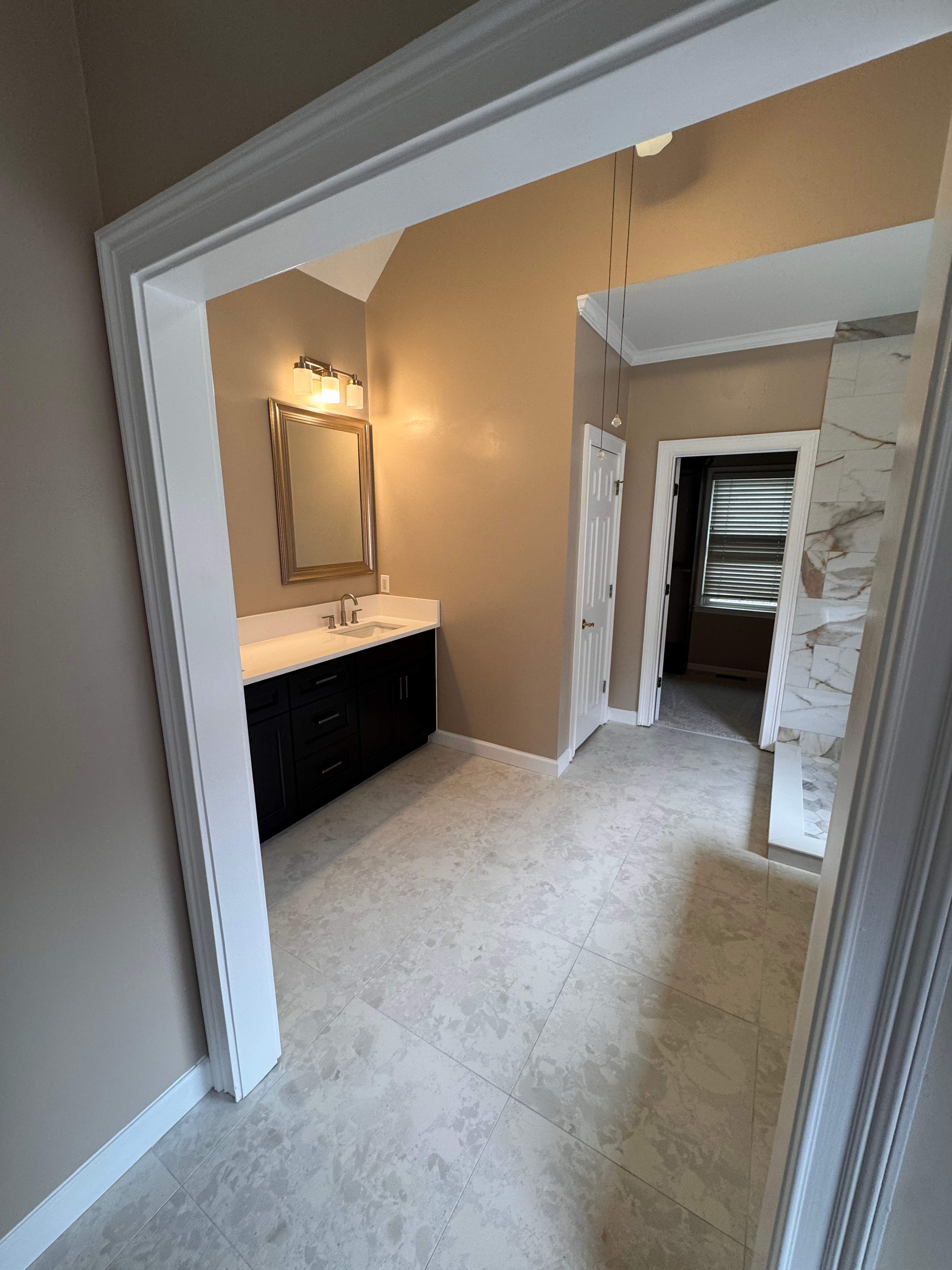 Master bathroom renovation by Prudencio