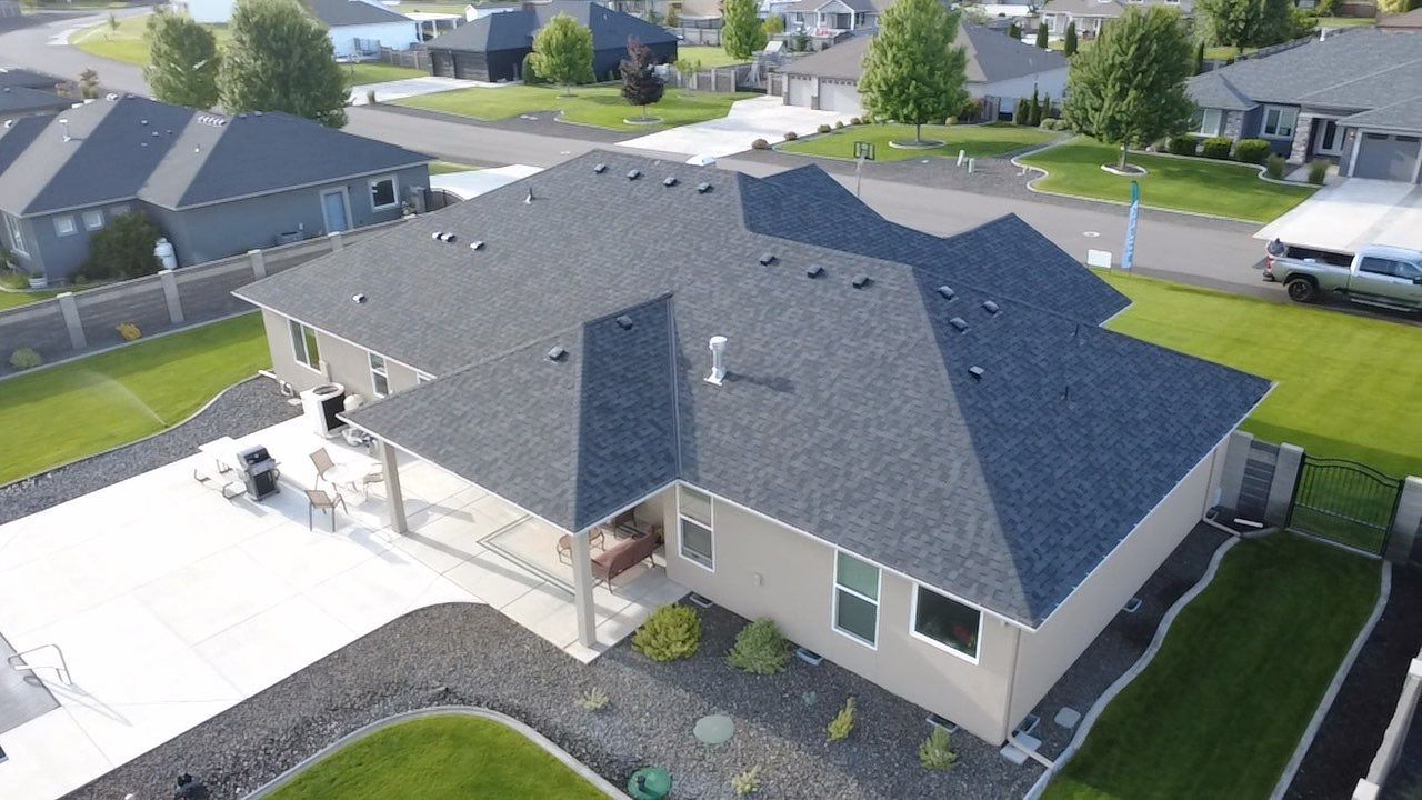Full Residential Roof Replacement with Architectural Asphalt Shingles Easton Dr Pasco, WA, 99301 The Alpine Premium System - Certainteed Landmark® PRO Shingle - Moire Black by Alpine Roofing
