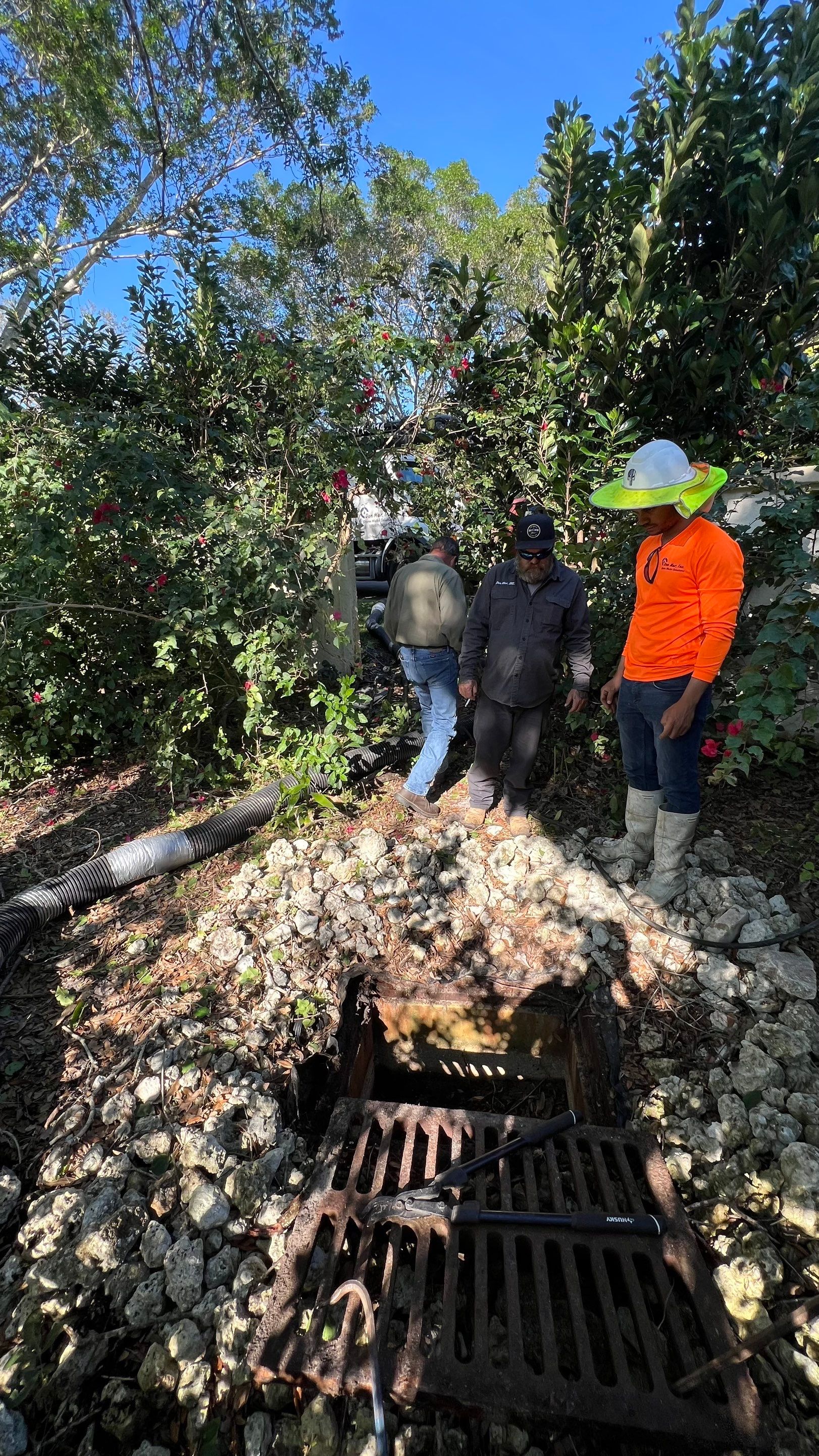 Neighborhood Catch Basin Cleaning by APS Power & Water