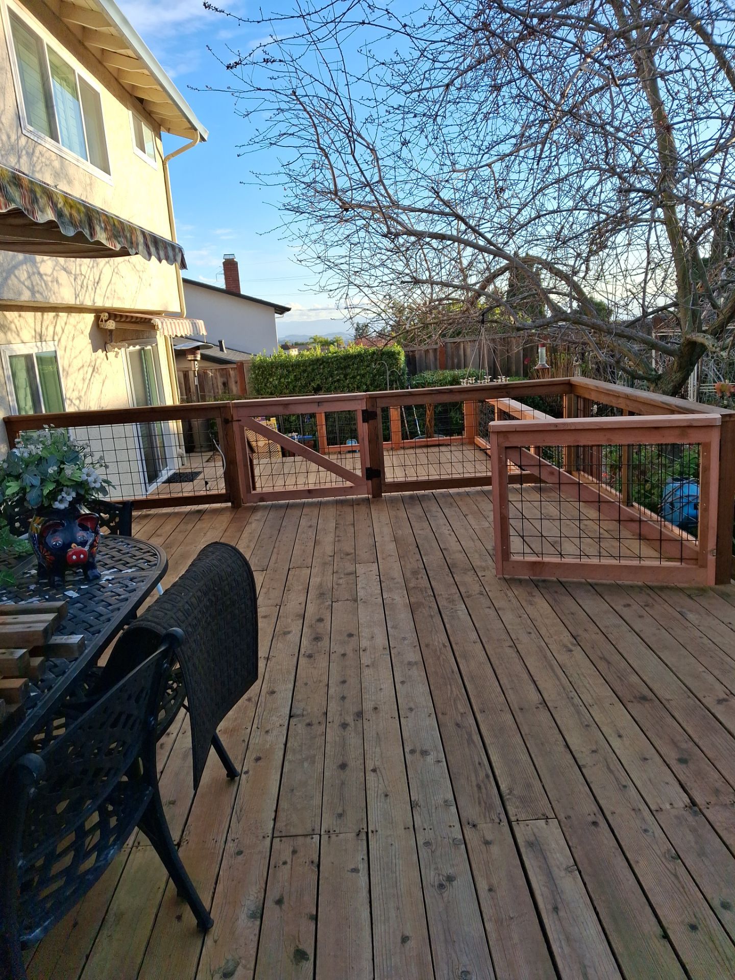 Hog Wire (Black) by Fremont Fence Inc