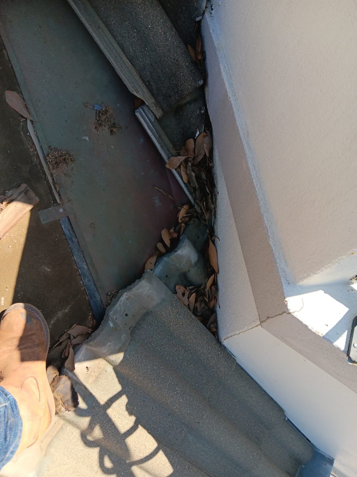 Tile Roof Repair by Roof Repair Company