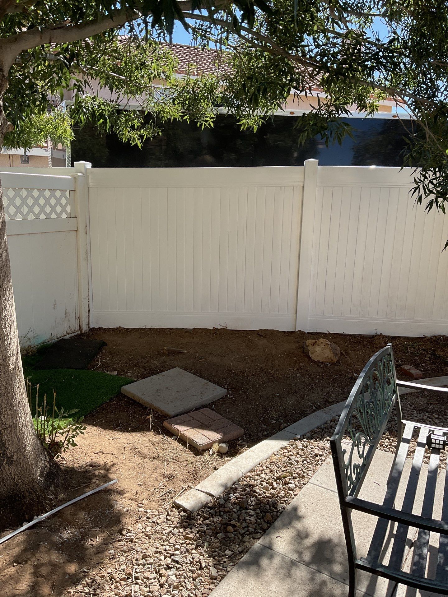 Fence Installation using Vinyl by Fence Guys Inc.