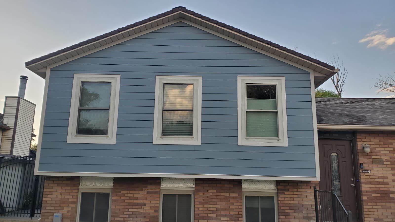 West Jordan | Hardie Lap Siding w/ Brick Accent | Boothbay Blue & Cobble Stone by Ideal Siding Utah