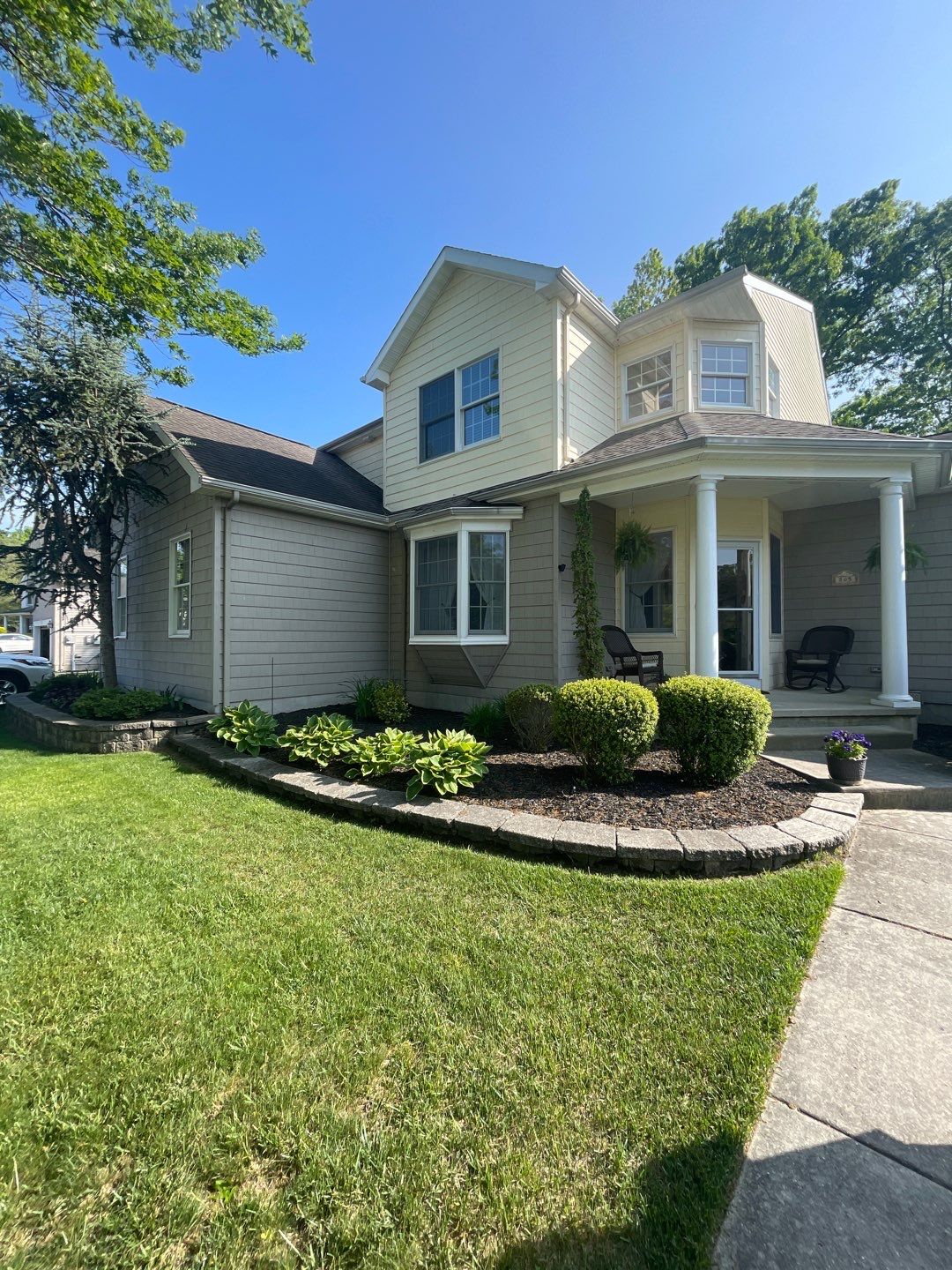 Residential Exterior Cleaning by SJ Exterior