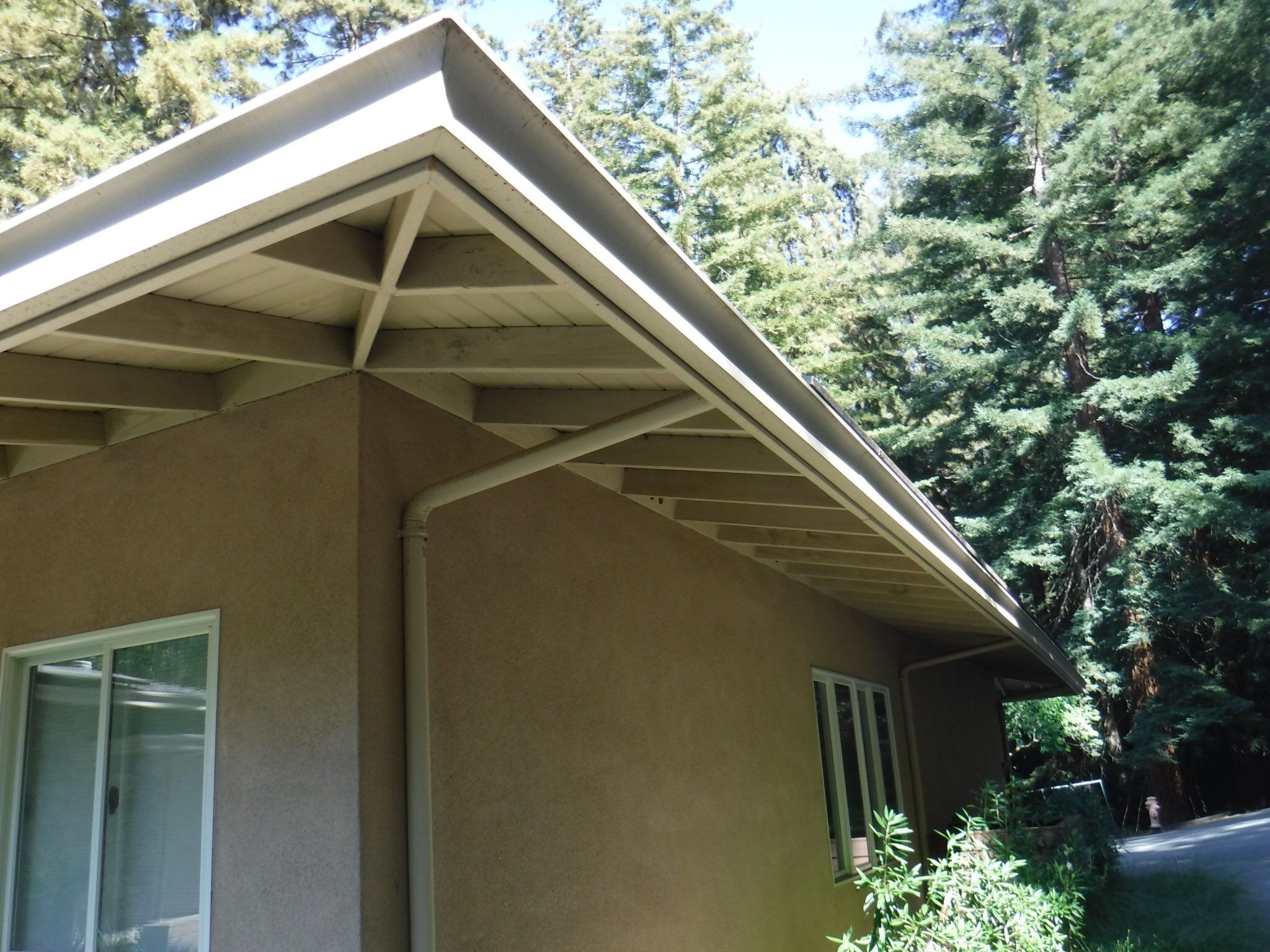 Gutter Installation using Englert LeafGuard Gutters by Byers Enterprises 