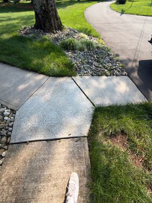 Window Cleaning in Flemington, NJ — Gallo Bros job photo