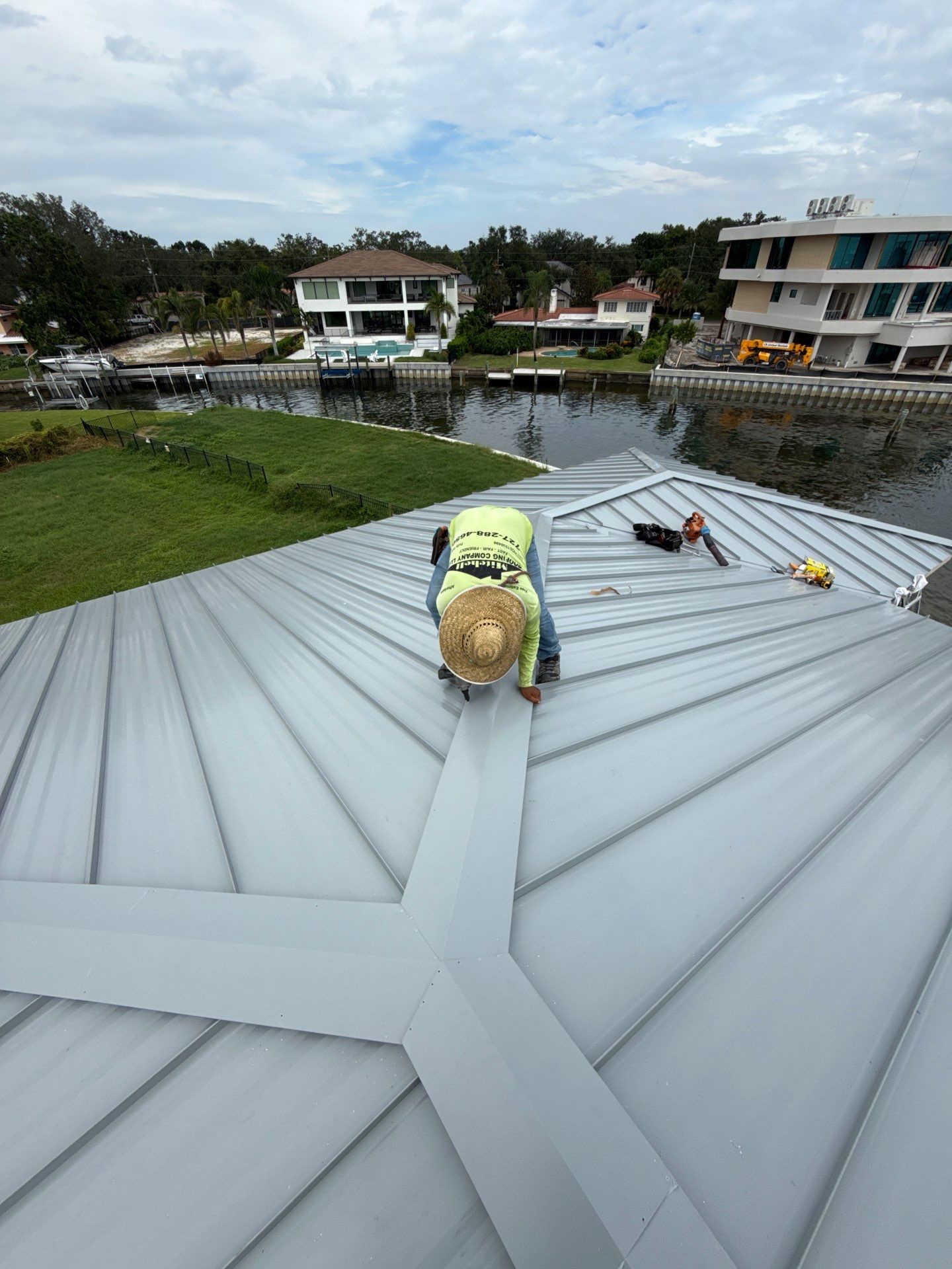 Project in St. Petersburg 33704 by Mitchell Roofing Company LLC 