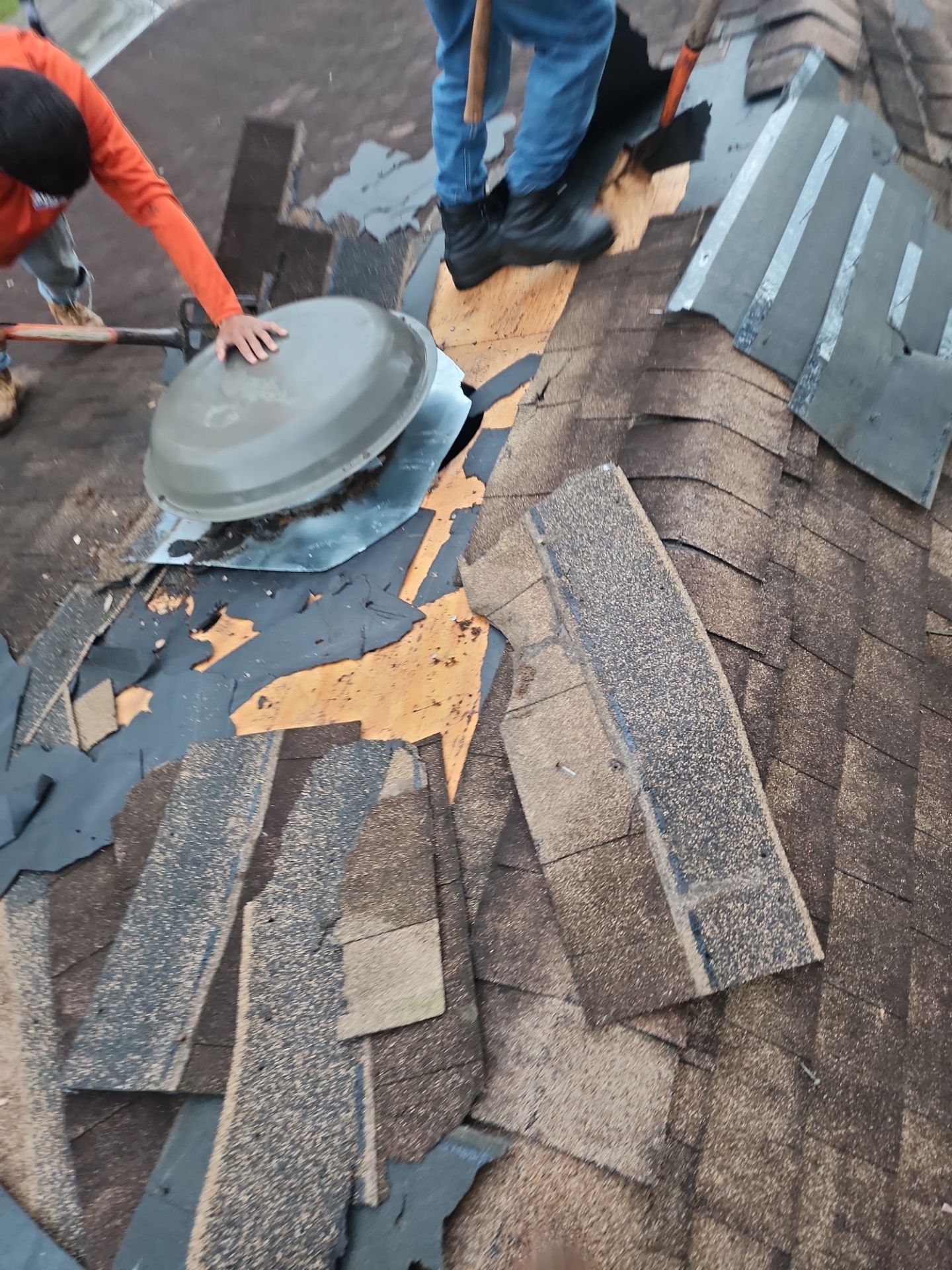 Roof Replacement Houston by Roof Repair Company