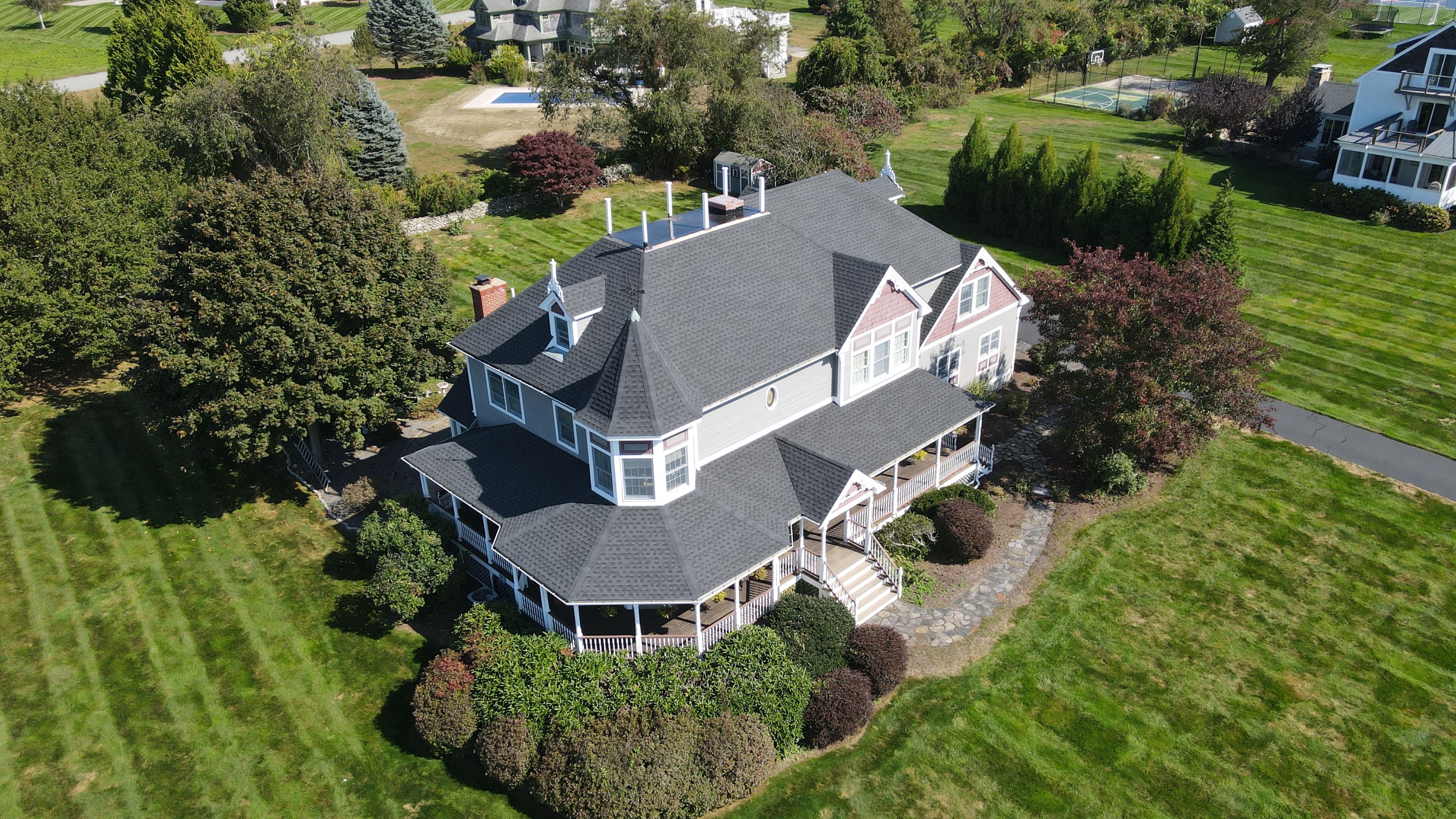 King Charles Oceanview Victorian - Architectural Asphalt by Rinaldi Brothers