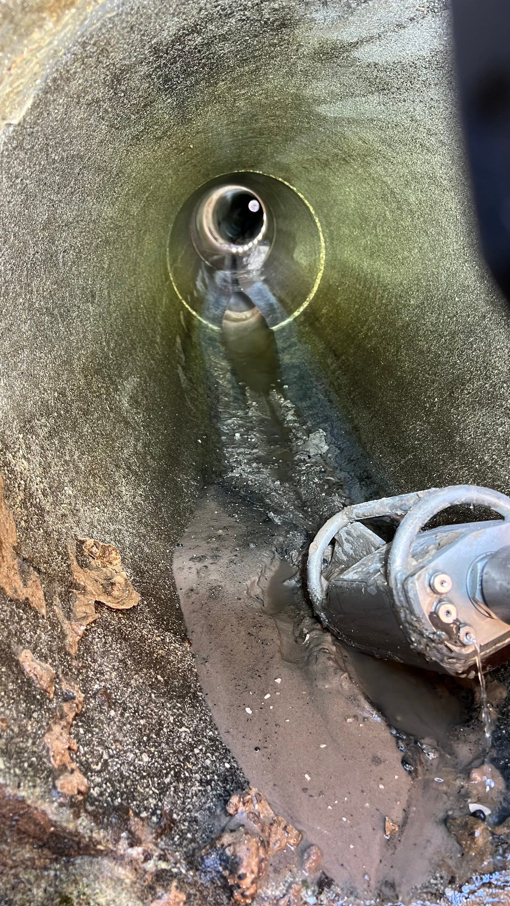 Estero Community Stormwater System Maintenance by APS Power & Water