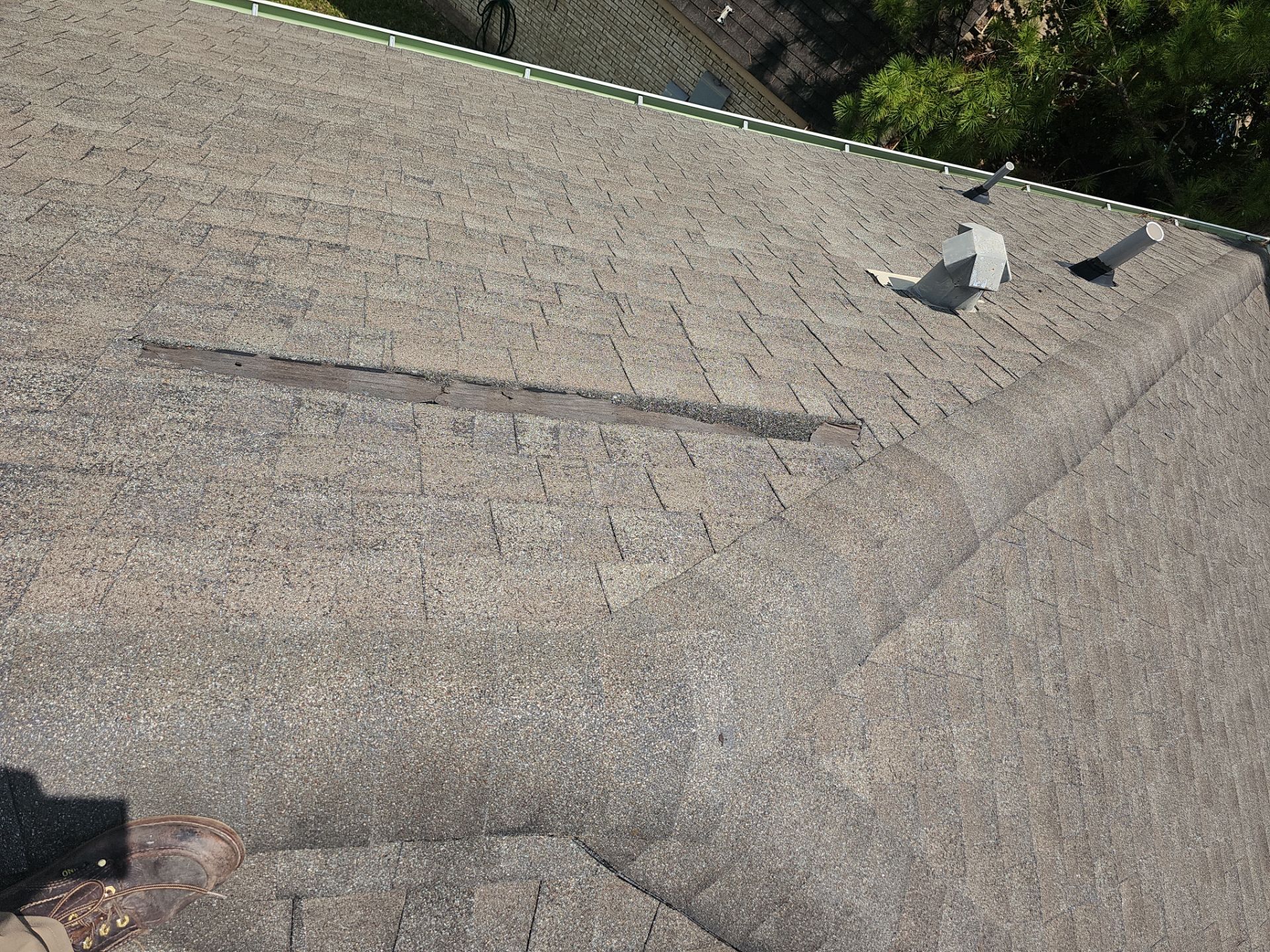 Hail Damage using Owen's Corning Duration (Lifetime) Shingles by Roof Repair Company