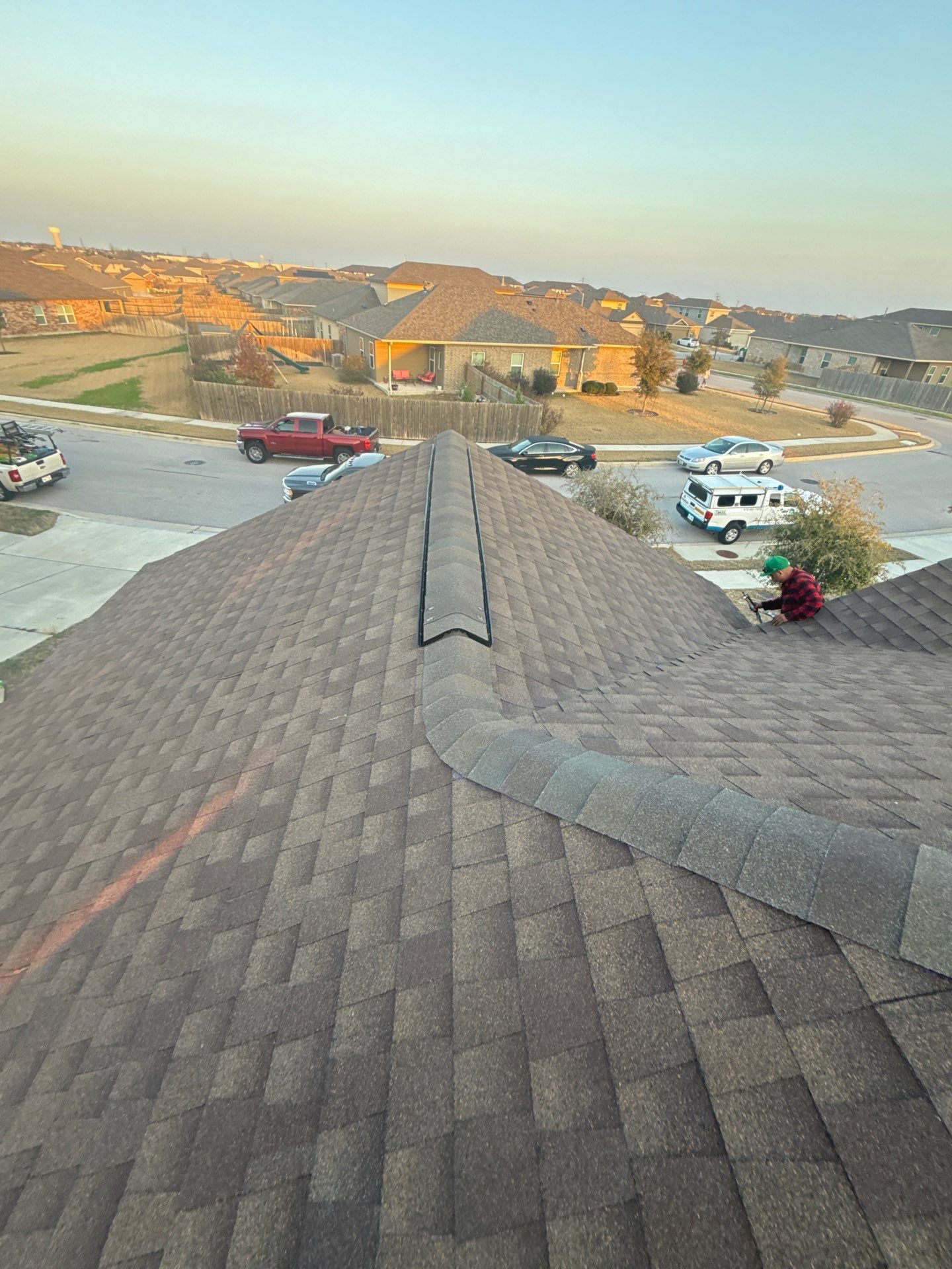 5-Star Wind-Resistant Transformation in Round Rock — Customer Happiness Delivered by Cool Roofs