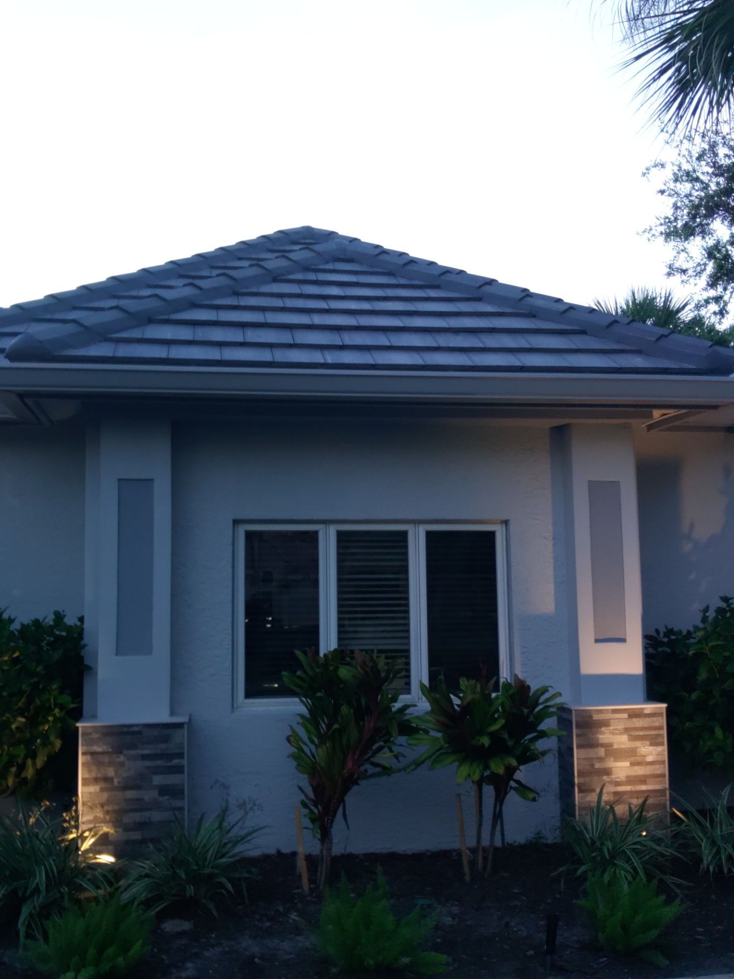 7-Inch Seamless Gutters Installation for Heavy Rain in Bonita Springs FL by Gutter Professors